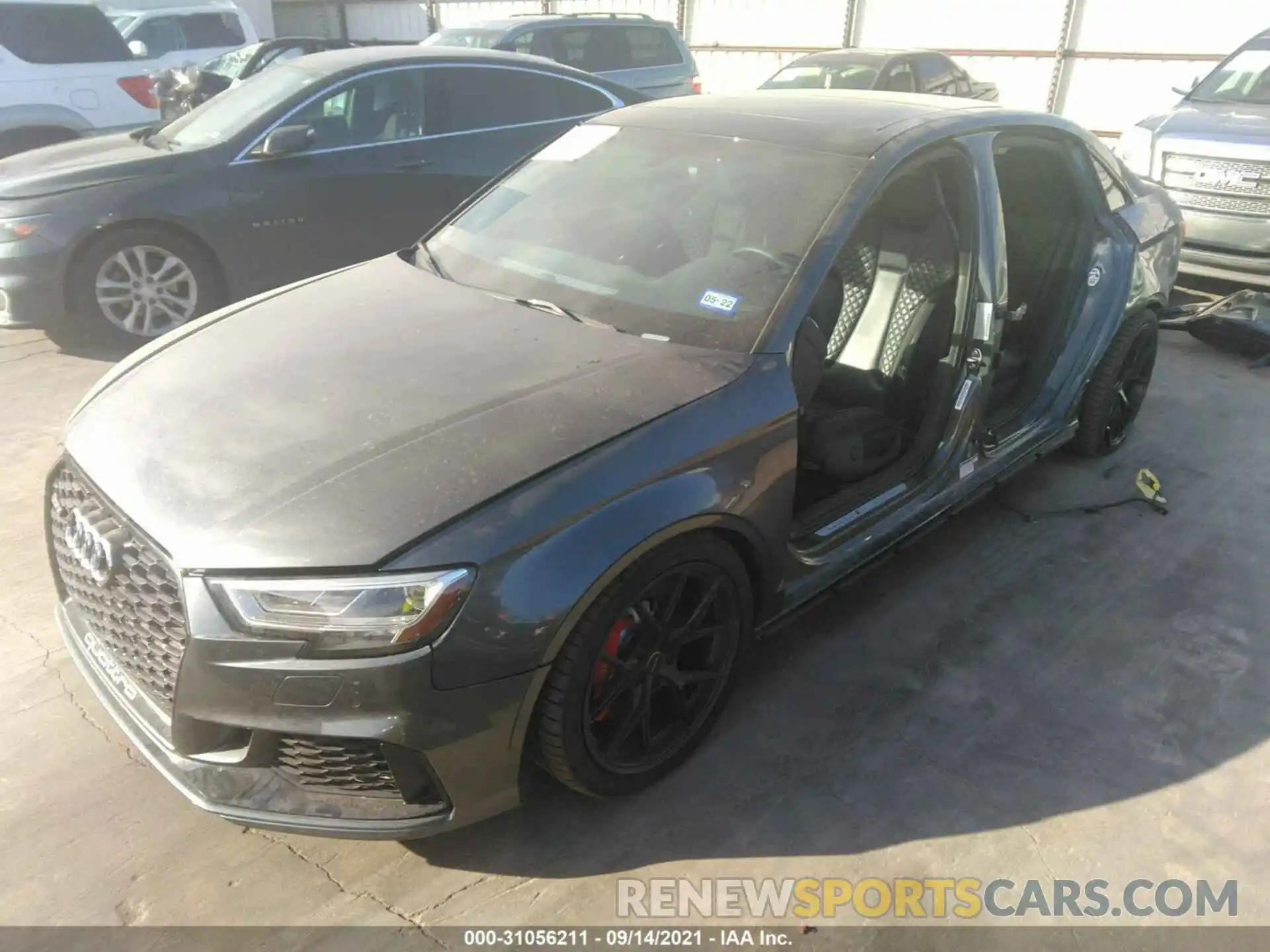 2 Фотография поврежденного автомобиля WUABWGFF0KA907181 AUDI RS 3 2019