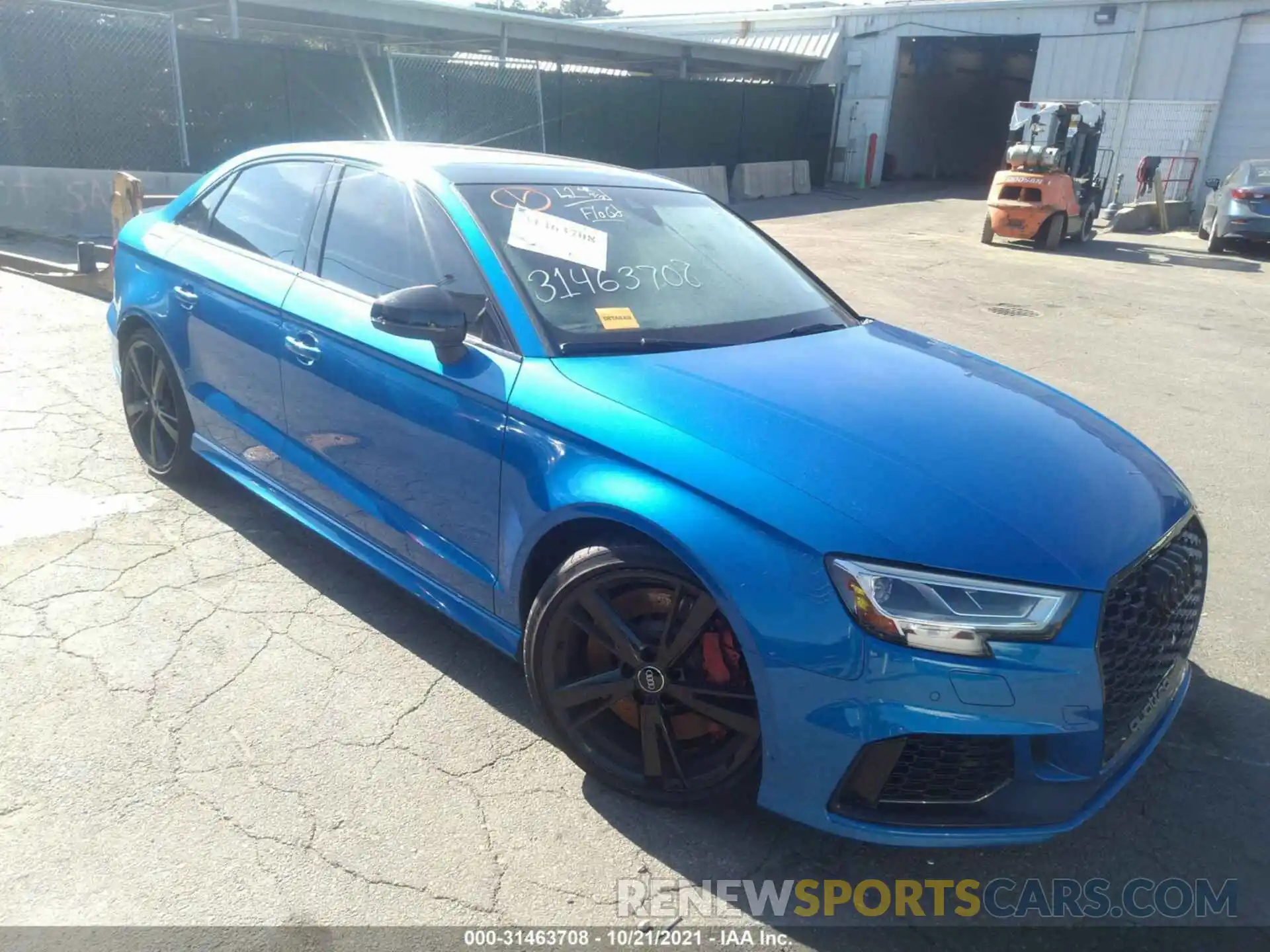 1 Фотография поврежденного автомобиля WUABWGFF2KA903777 AUDI RS 3 2019