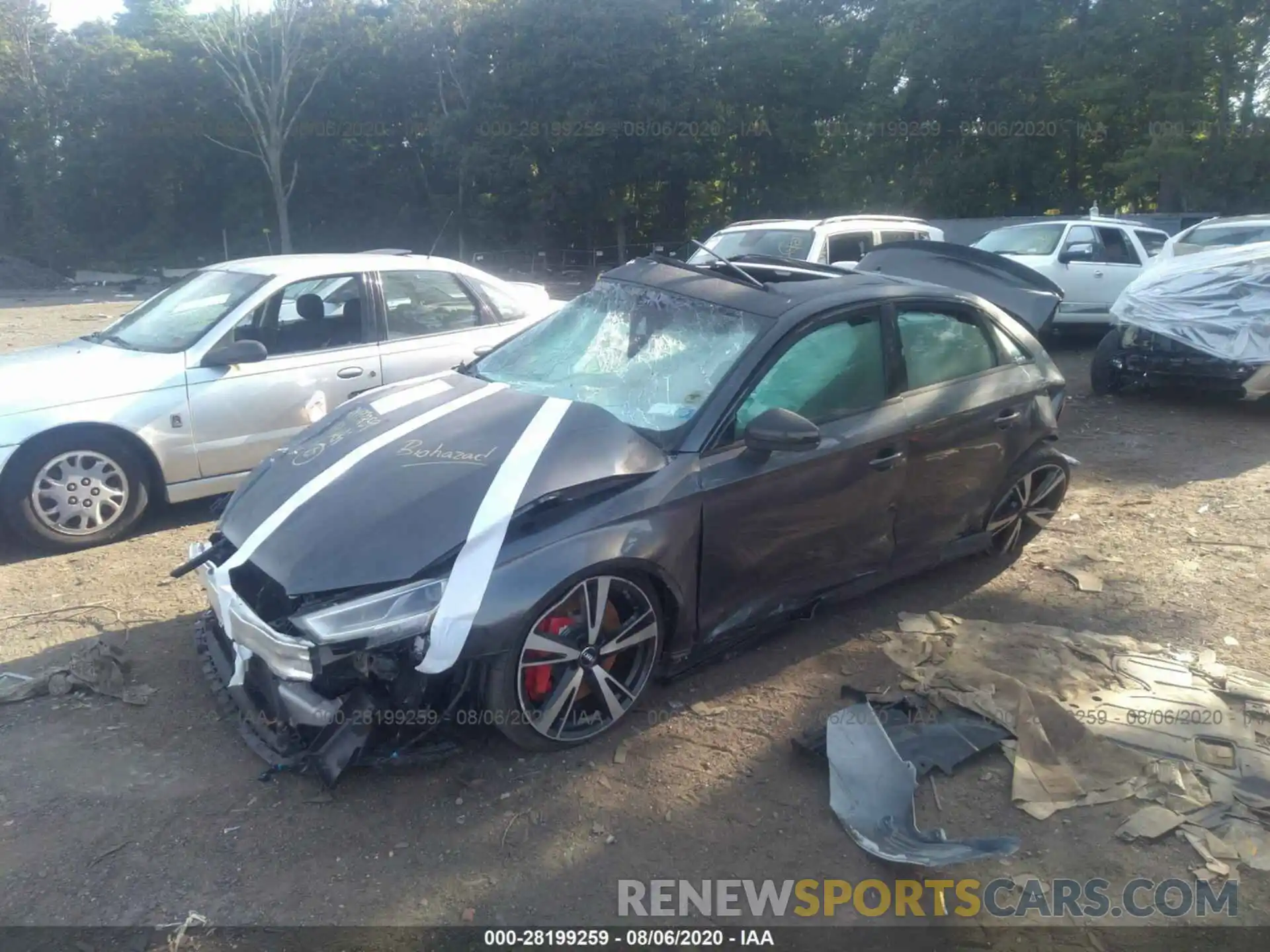 2 Photograph of a damaged car WUABWGFF3KA900225 AUDI RS 3 2019