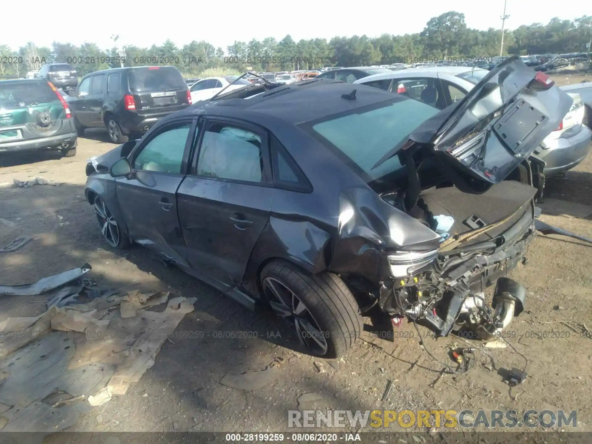 3 Фотография поврежденного автомобиля WUABWGFF3KA900225 AUDI RS 3 2019