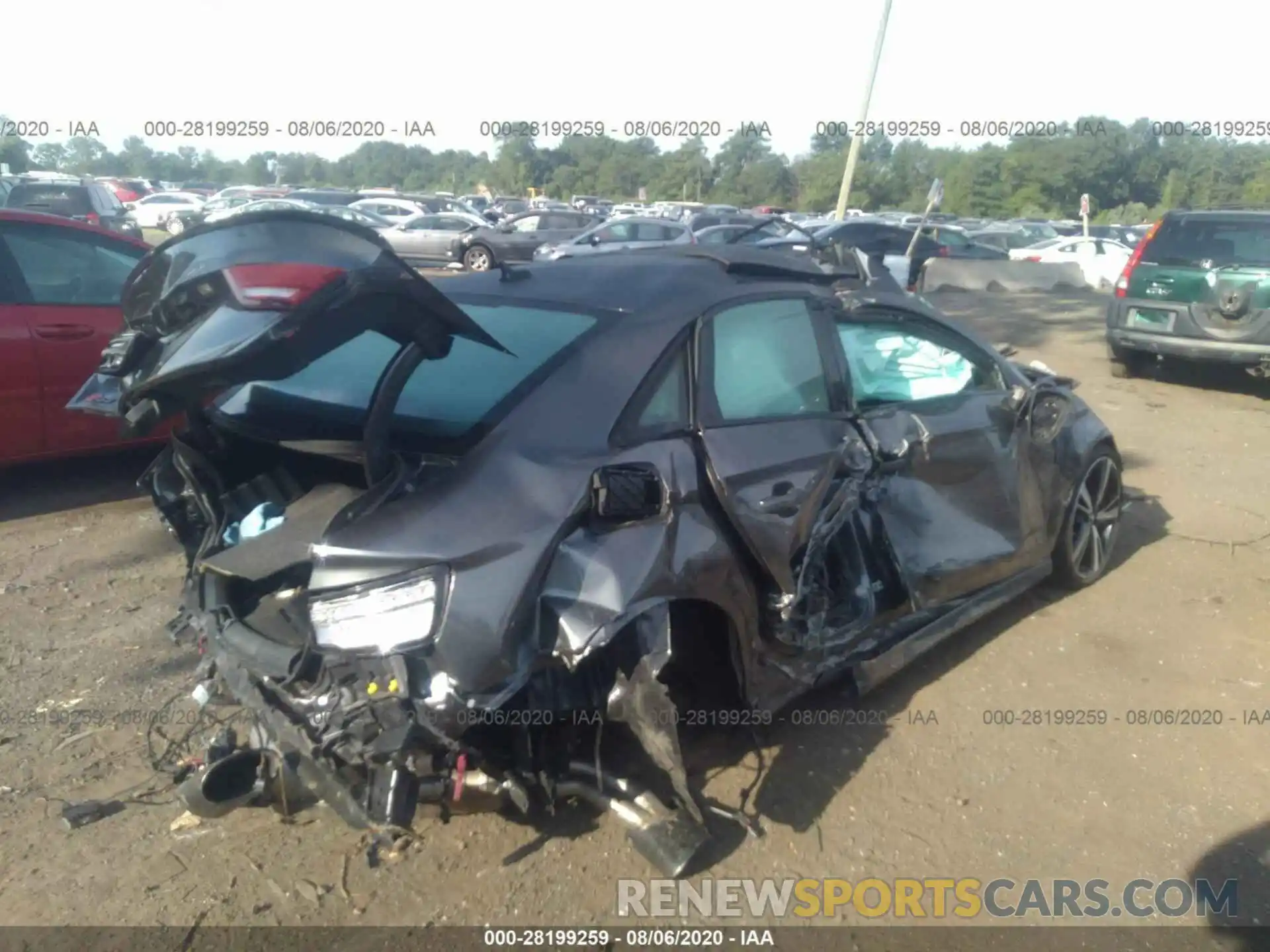 4 Photograph of a damaged car WUABWGFF3KA900225 AUDI RS 3 2019