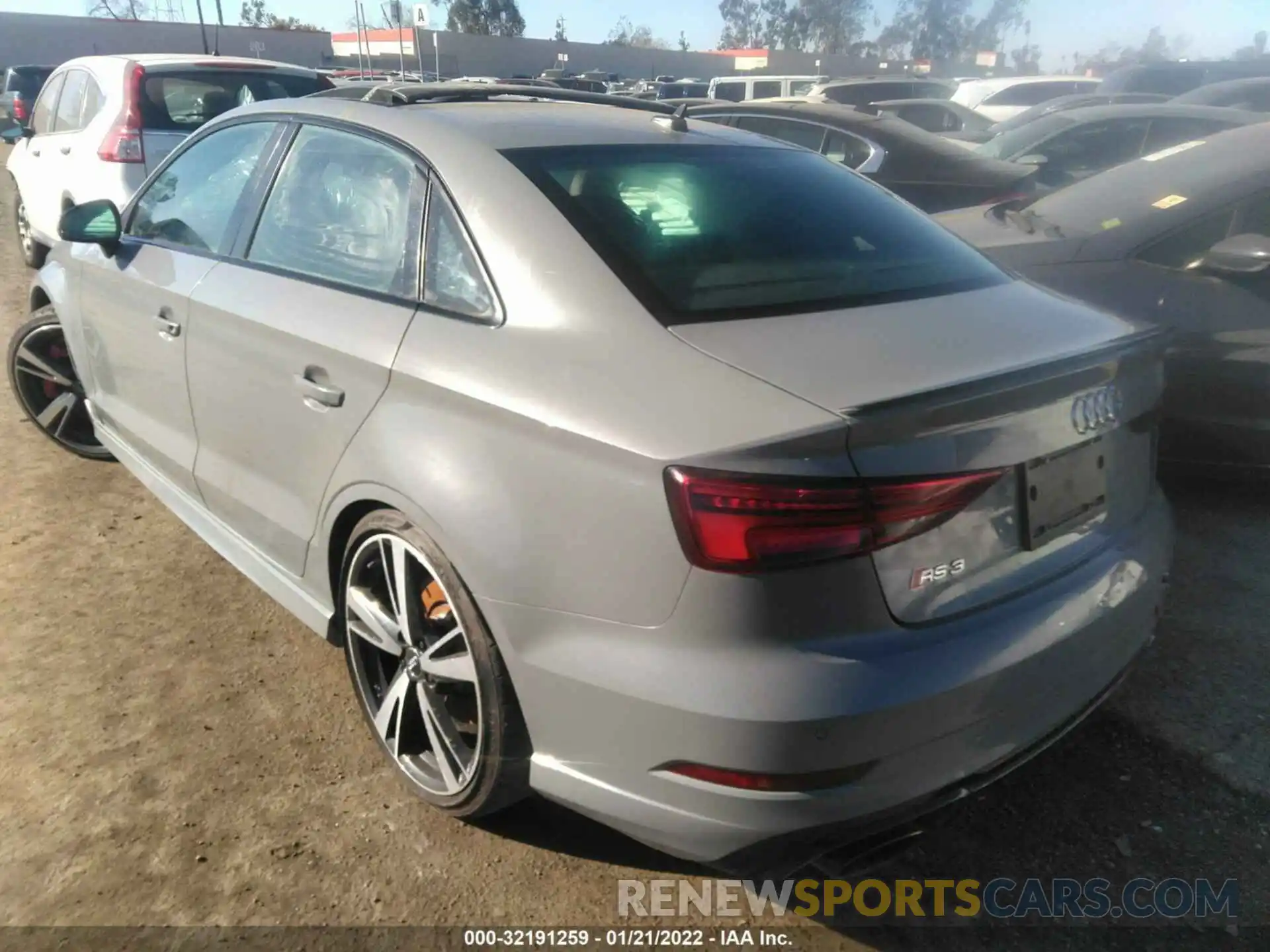 3 Photograph of a damaged car WUABWGFF4KA906907 AUDI RS 3 2019