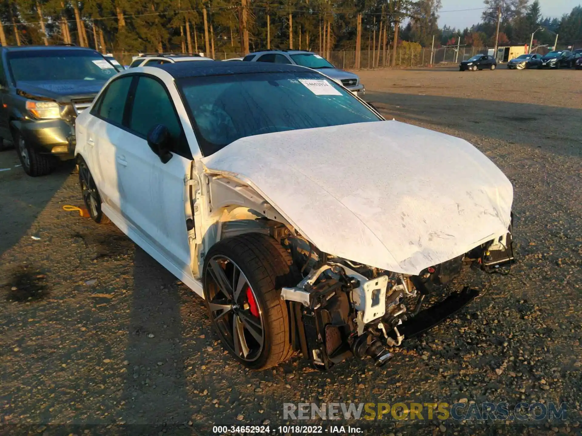 1 Photograph of a damaged car WUABWGFF8KA900138 AUDI RS 3 2019