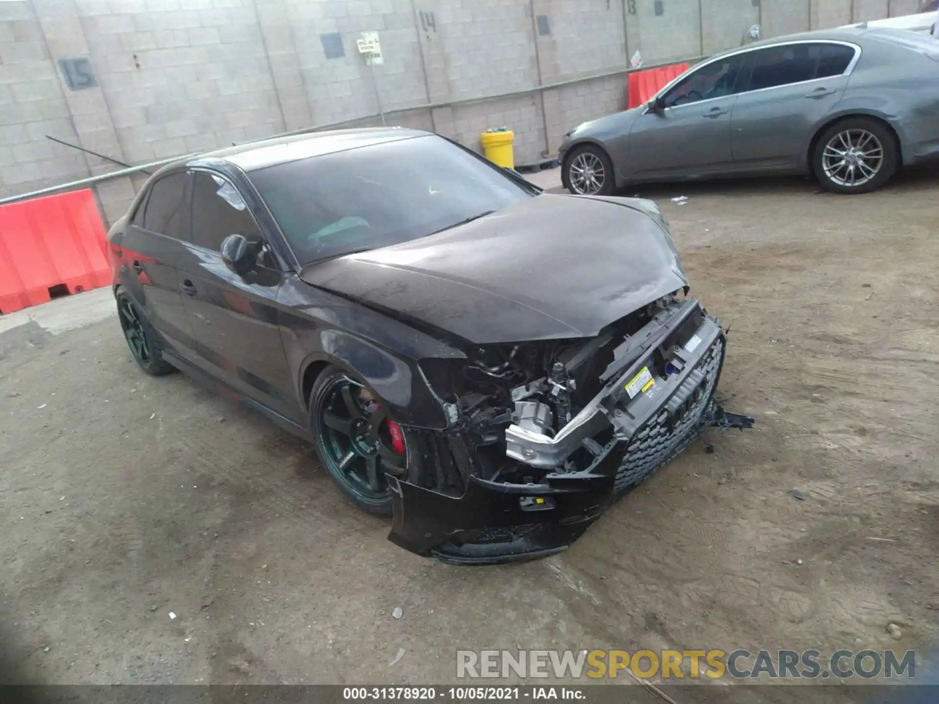 1 Photograph of a damaged car WUABWGFF9KA900293 AUDI RS 3 2019