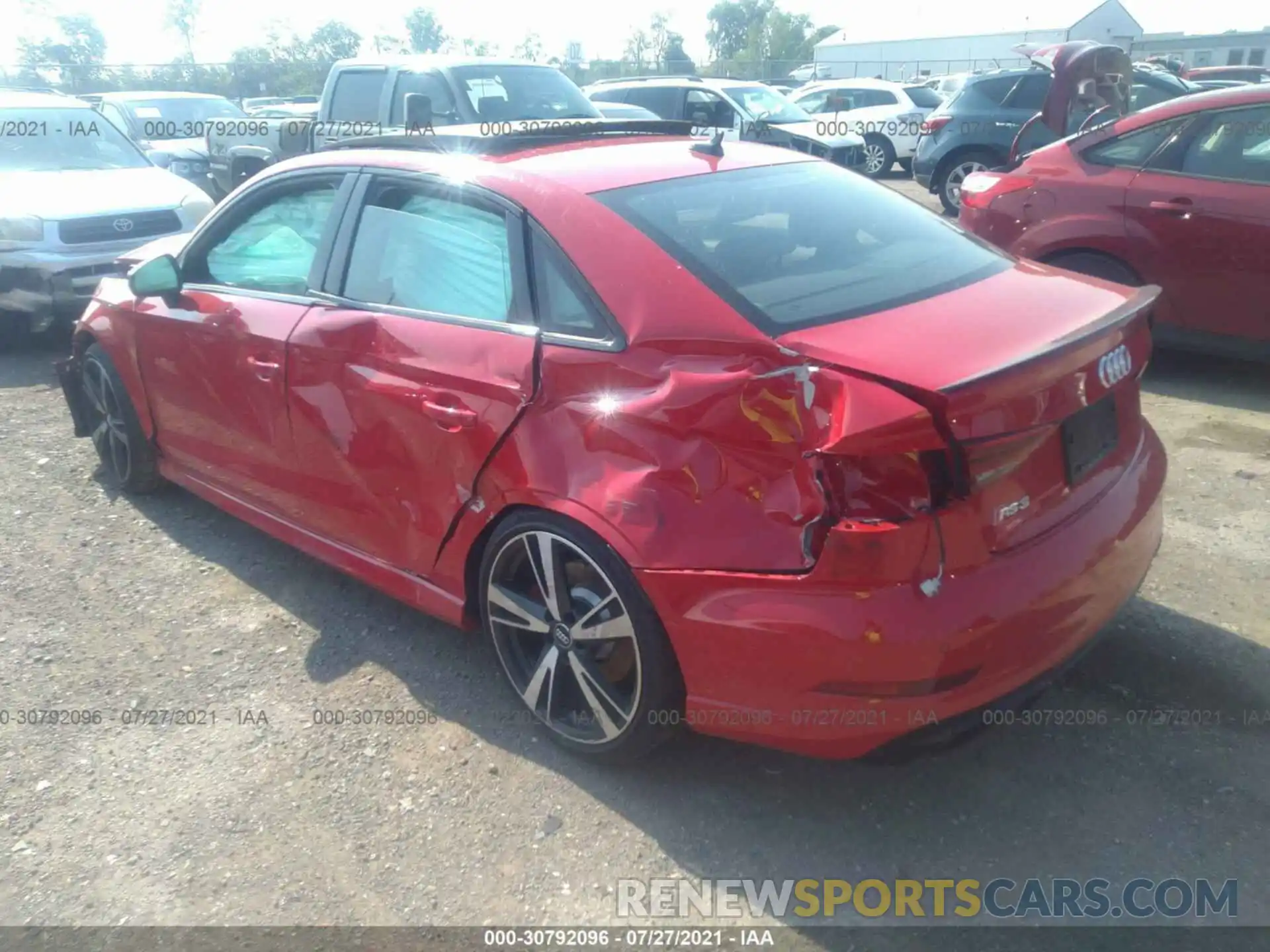 3 Photograph of a damaged car WUABWHFF5KA904153 AUDI RS 3 2019