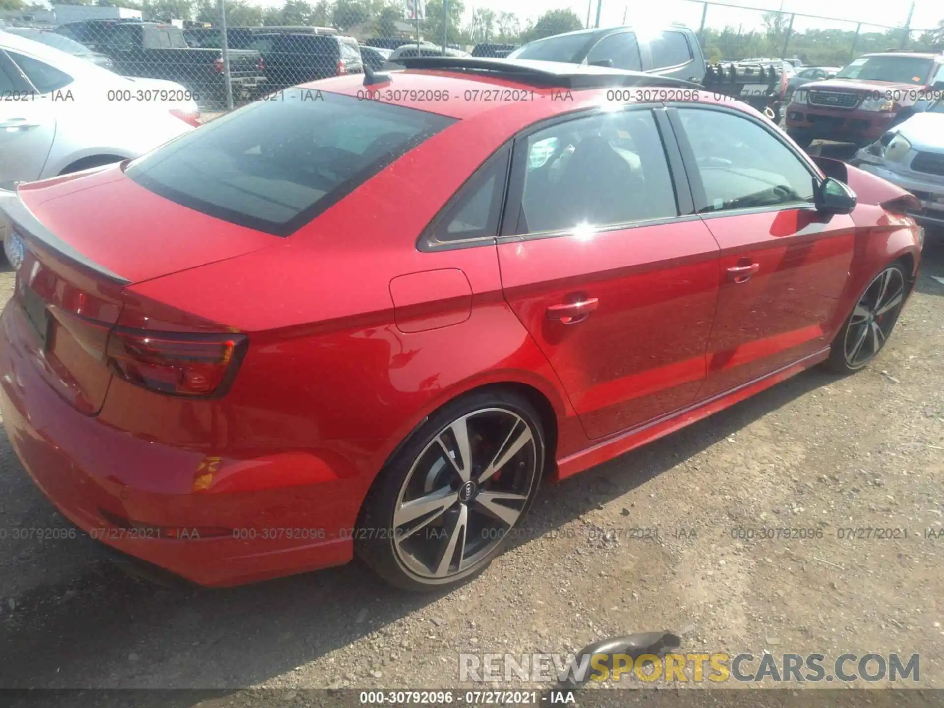 4 Photograph of a damaged car WUABWHFF5KA904153 AUDI RS 3 2019