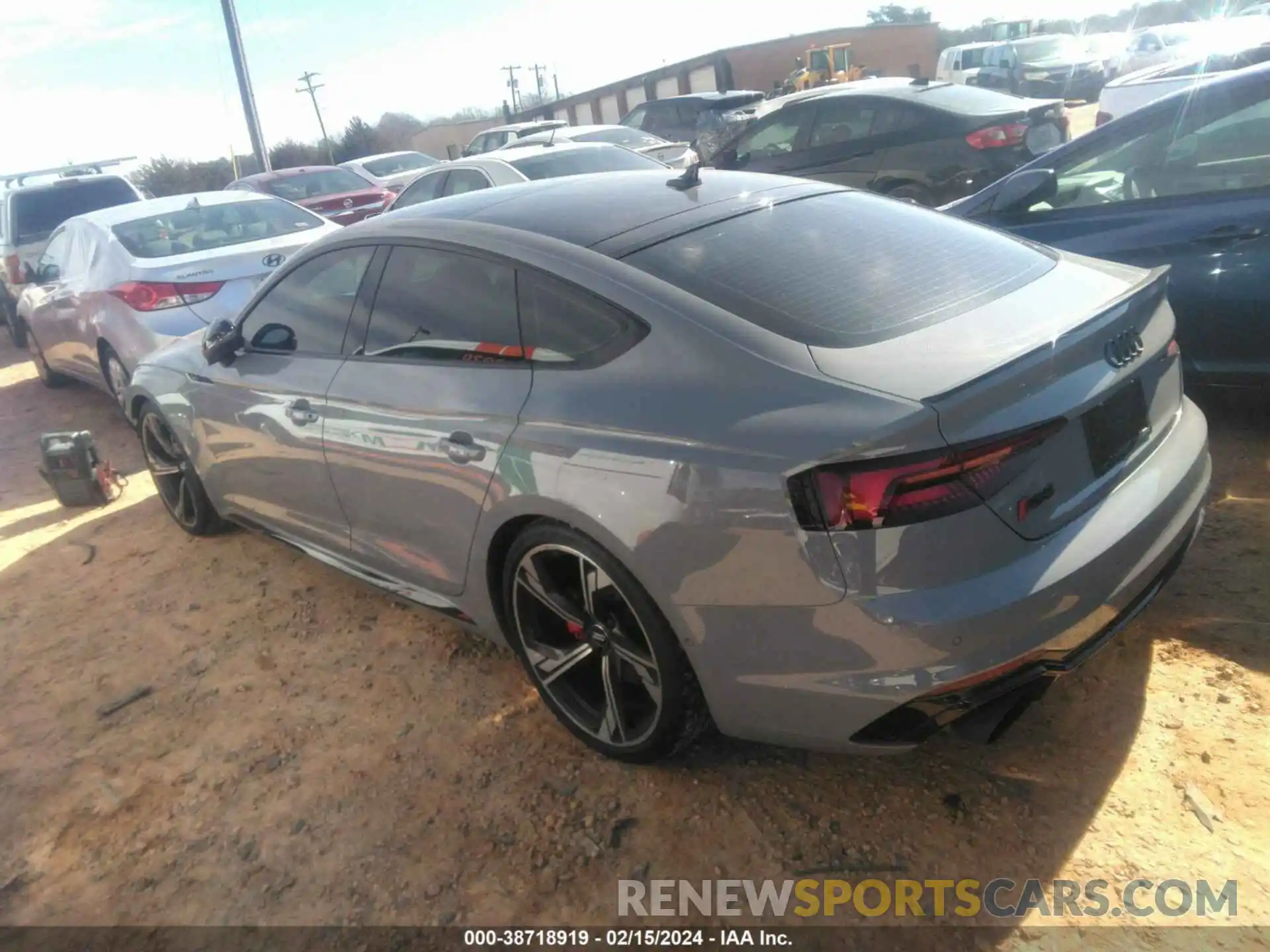 3 Photograph of a damaged car WUABWCF5XKA900268 AUDI RS 5 2019