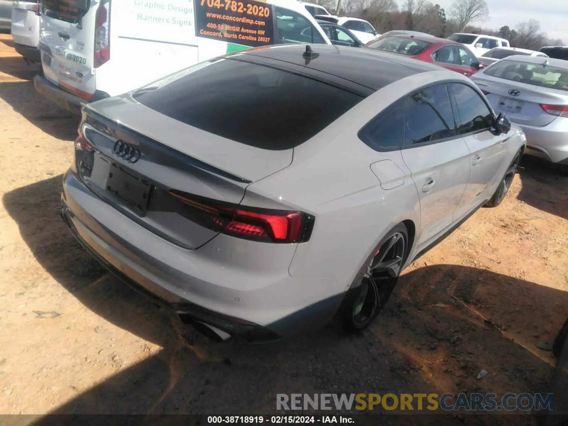 4 Photograph of a damaged car WUABWCF5XKA900268 AUDI RS 5 2019