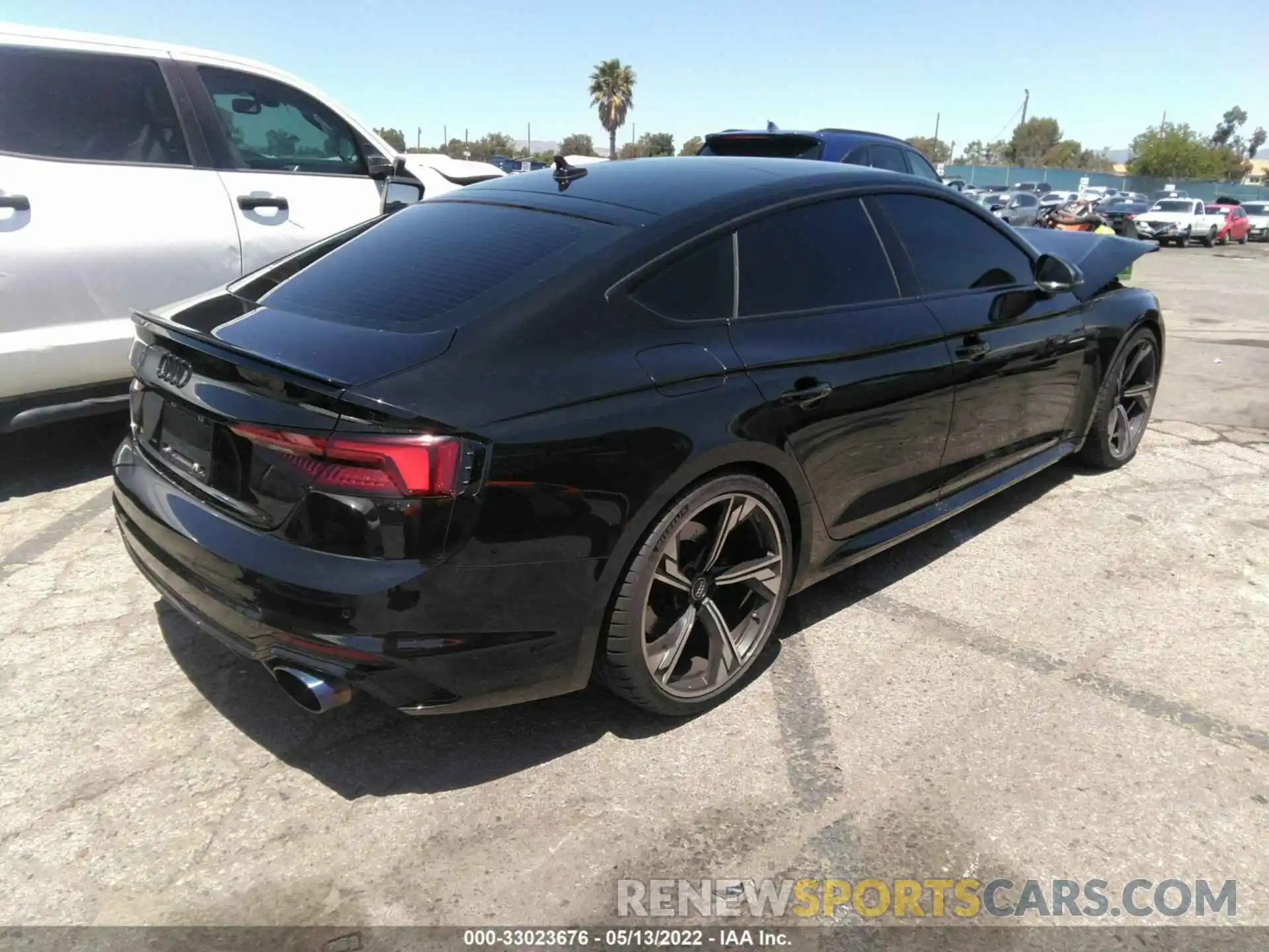 4 Photograph of a damaged car WUABWCF52KA902726 AUDI RS 5 SPORTBACK 2019