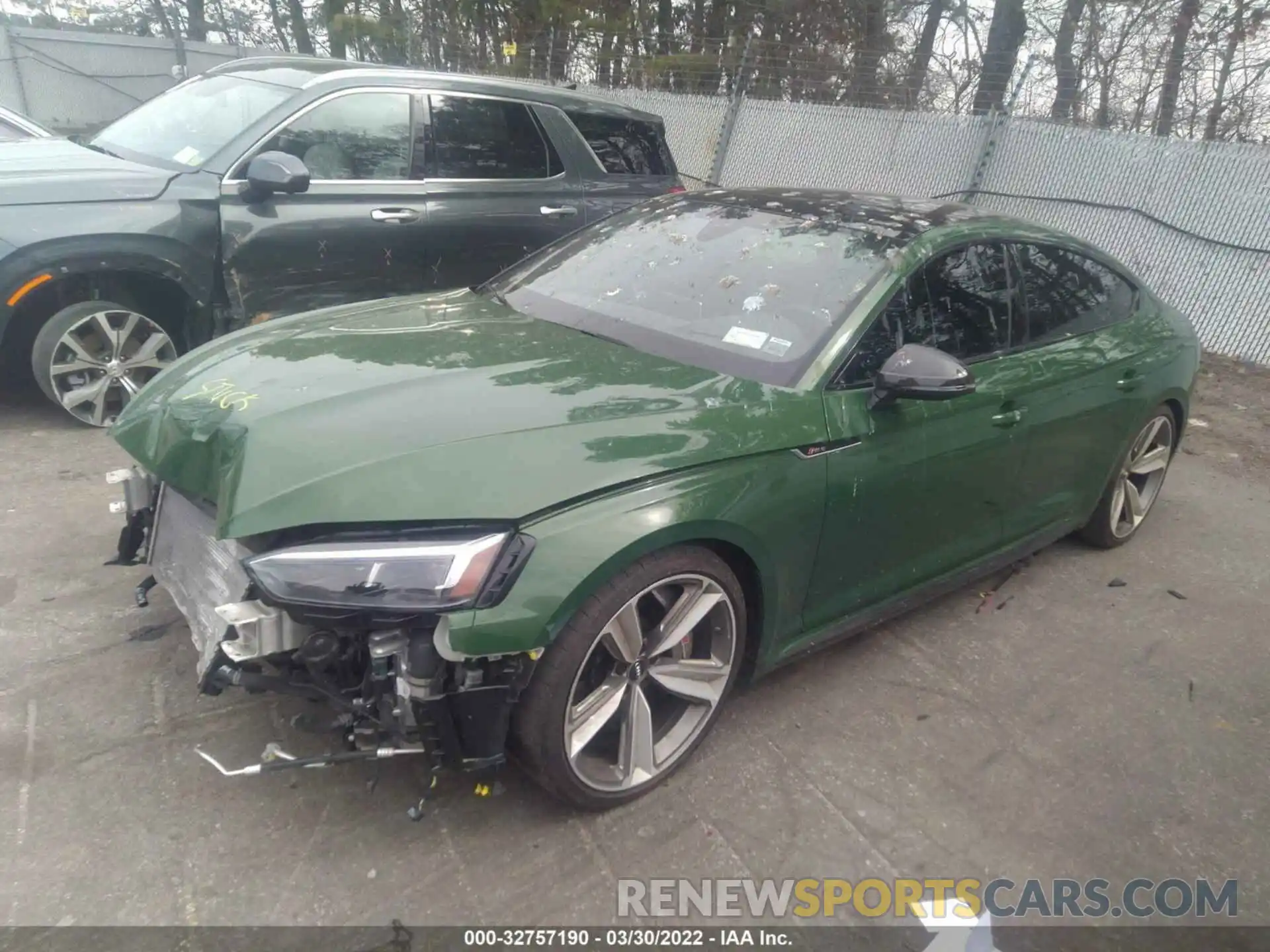 2 Фотография поврежденного автомобиля WUABWCF53KA900077 AUDI RS 5 SPORTBACK 2019