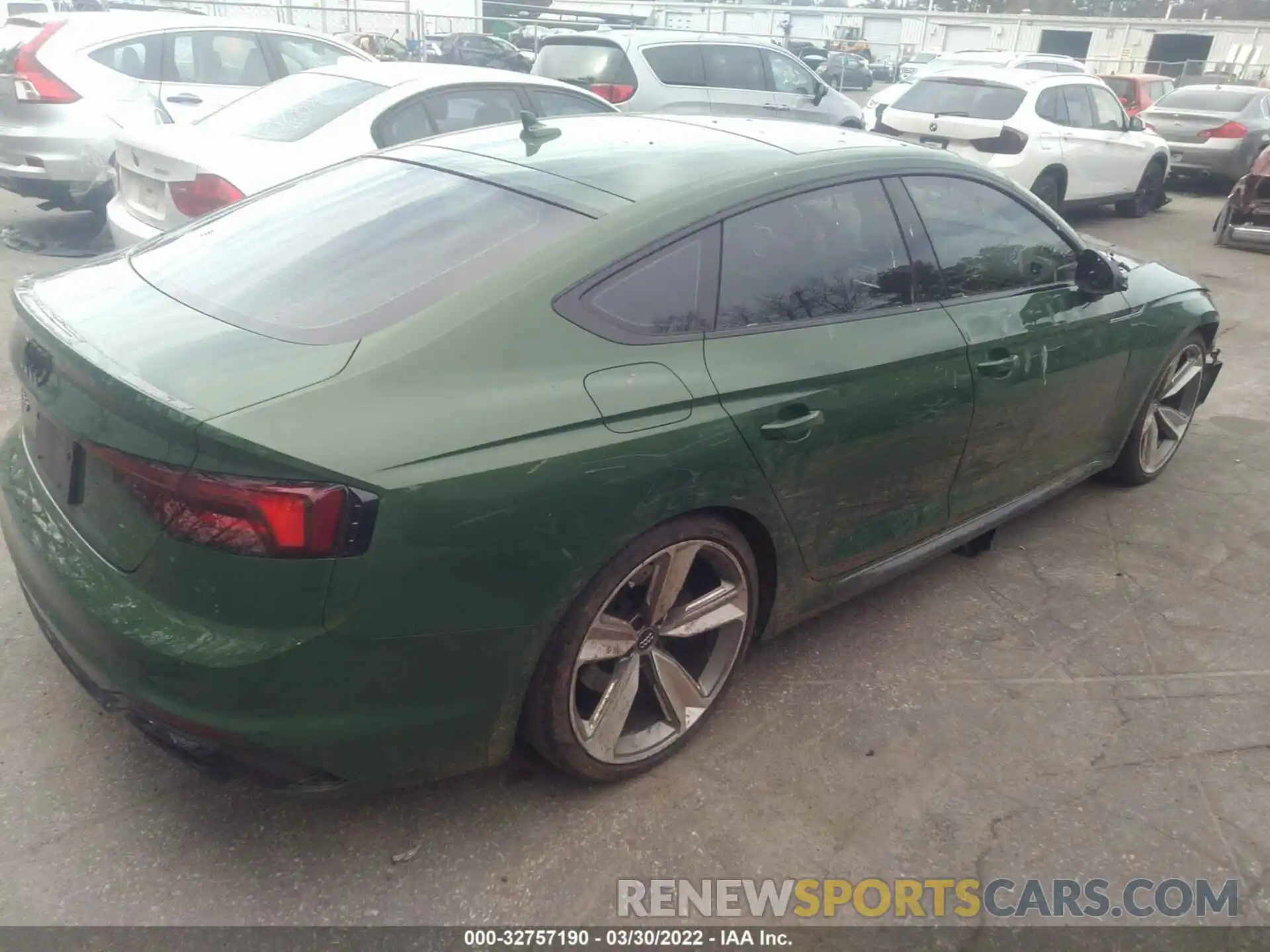 4 Фотография поврежденного автомобиля WUABWCF53KA900077 AUDI RS 5 SPORTBACK 2019