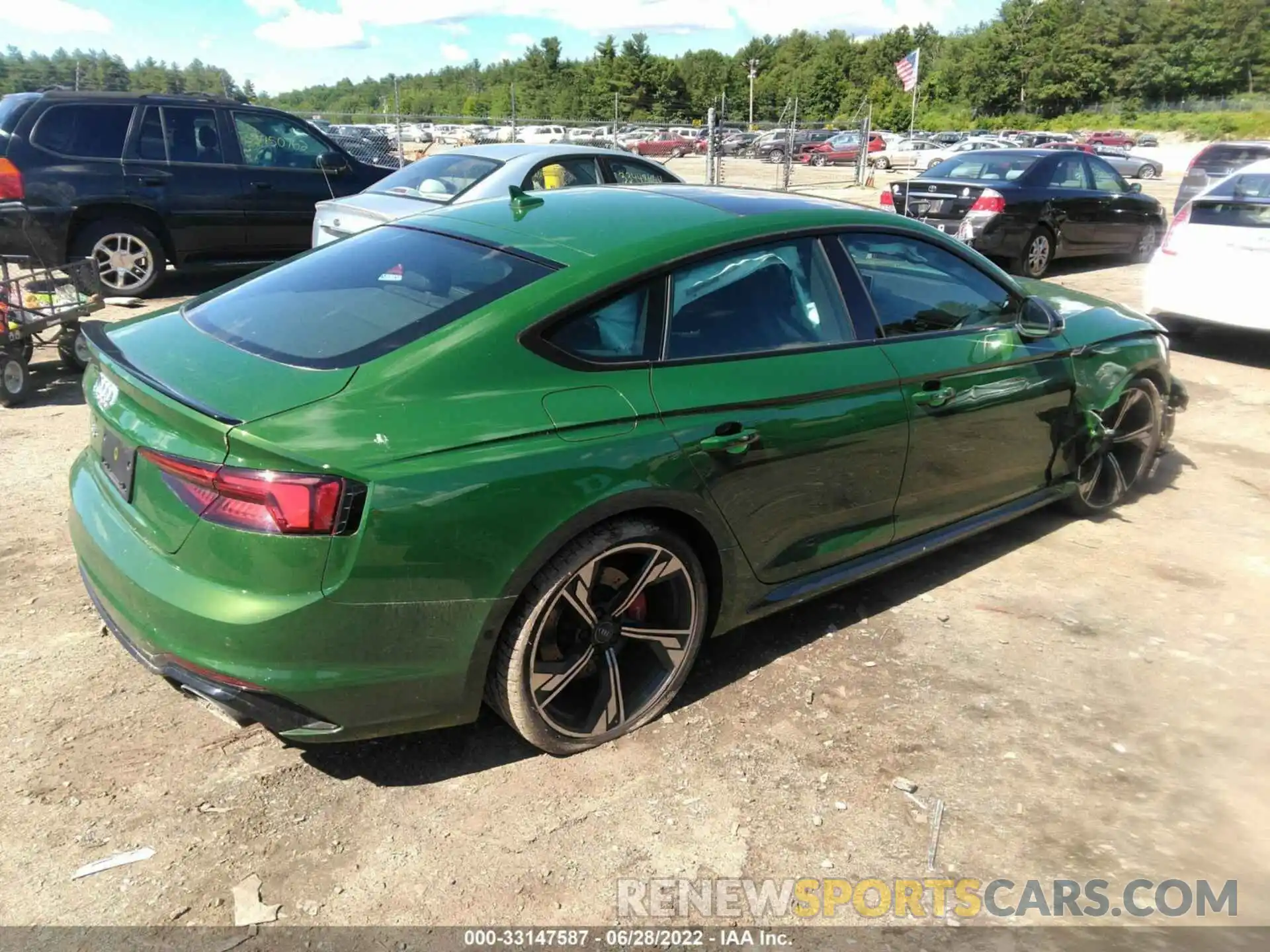 4 Photograph of a damaged car WUABWCF53KA902766 AUDI RS 5 SPORTBACK 2019