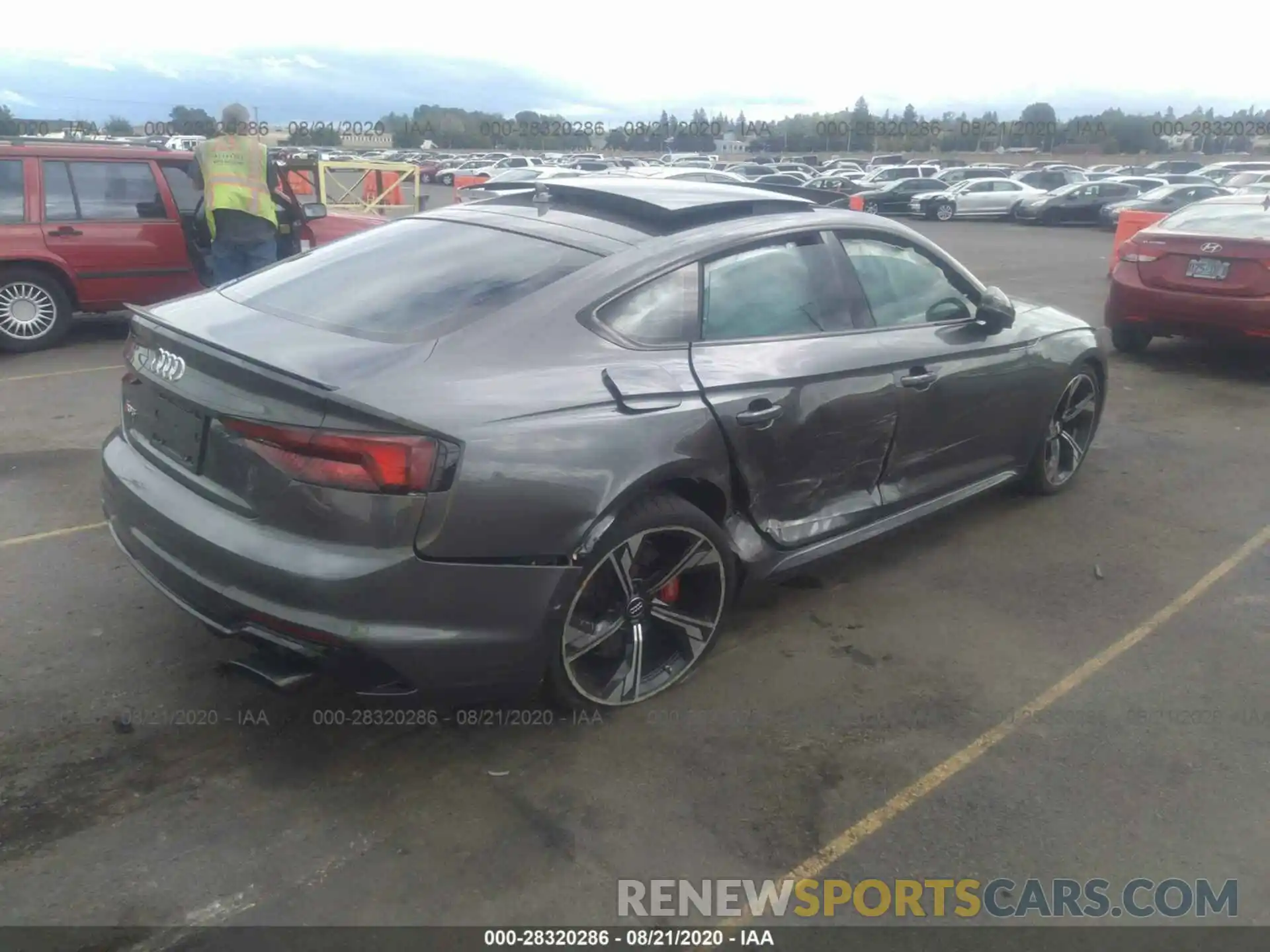 4 Photograph of a damaged car WUABWCF53KA903898 AUDI RS 5 SPORTBACK 2019