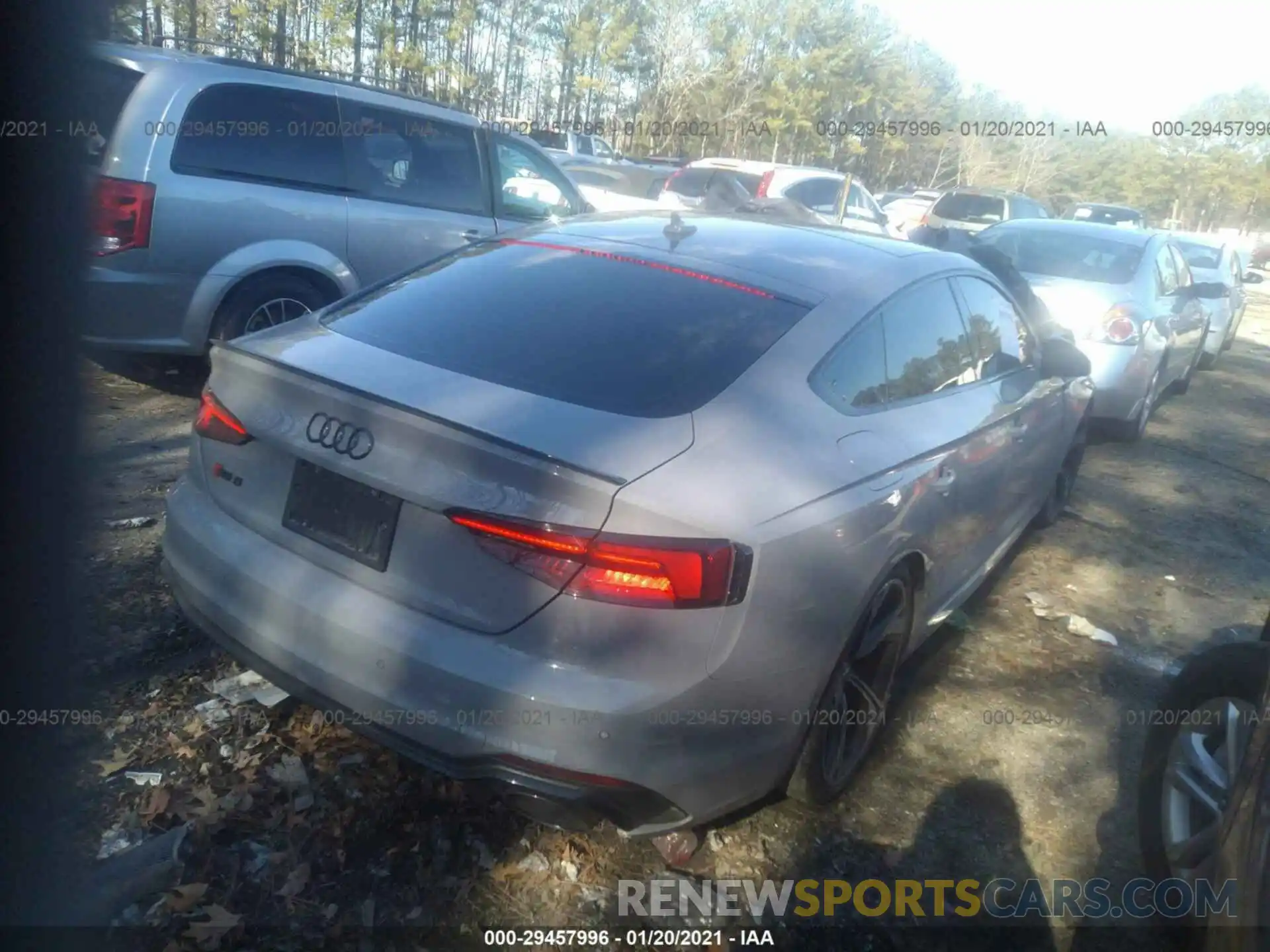 4 Photograph of a damaged car WUABWCF59KA901332 AUDI RS 5 SPORTBACK 2019