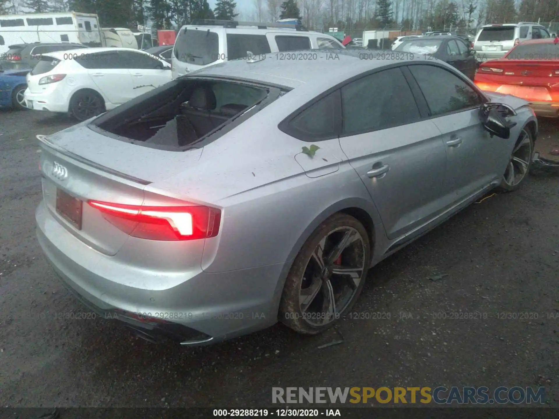 4 Photograph of a damaged car WUABWCF5XKA907530 AUDI RS 5 SPORTBACK 2019