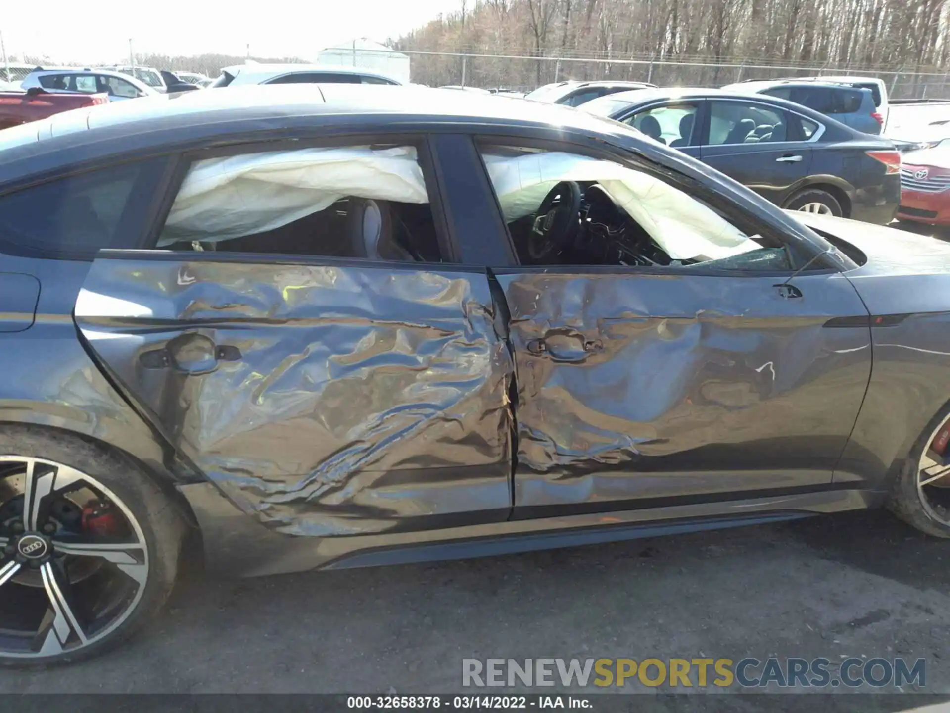 6 Photograph of a damaged car WUAAWCF50MA903565 AUDI RS 5 SPORTBACK 2021