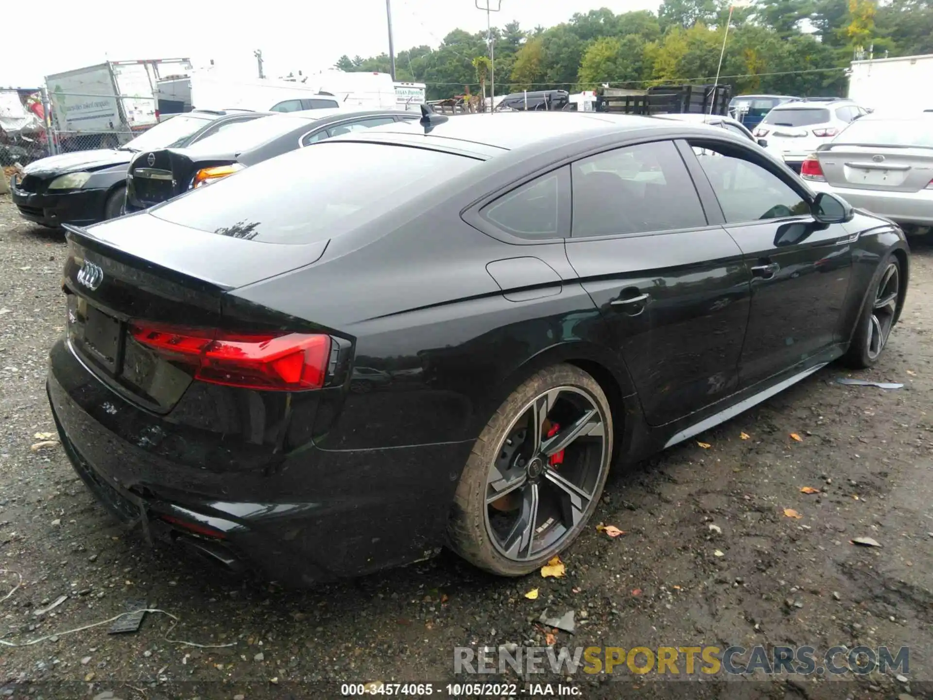 4 Photograph of a damaged car WUAAWCF54MA902550 AUDI RS 5 SPORTBACK 2021