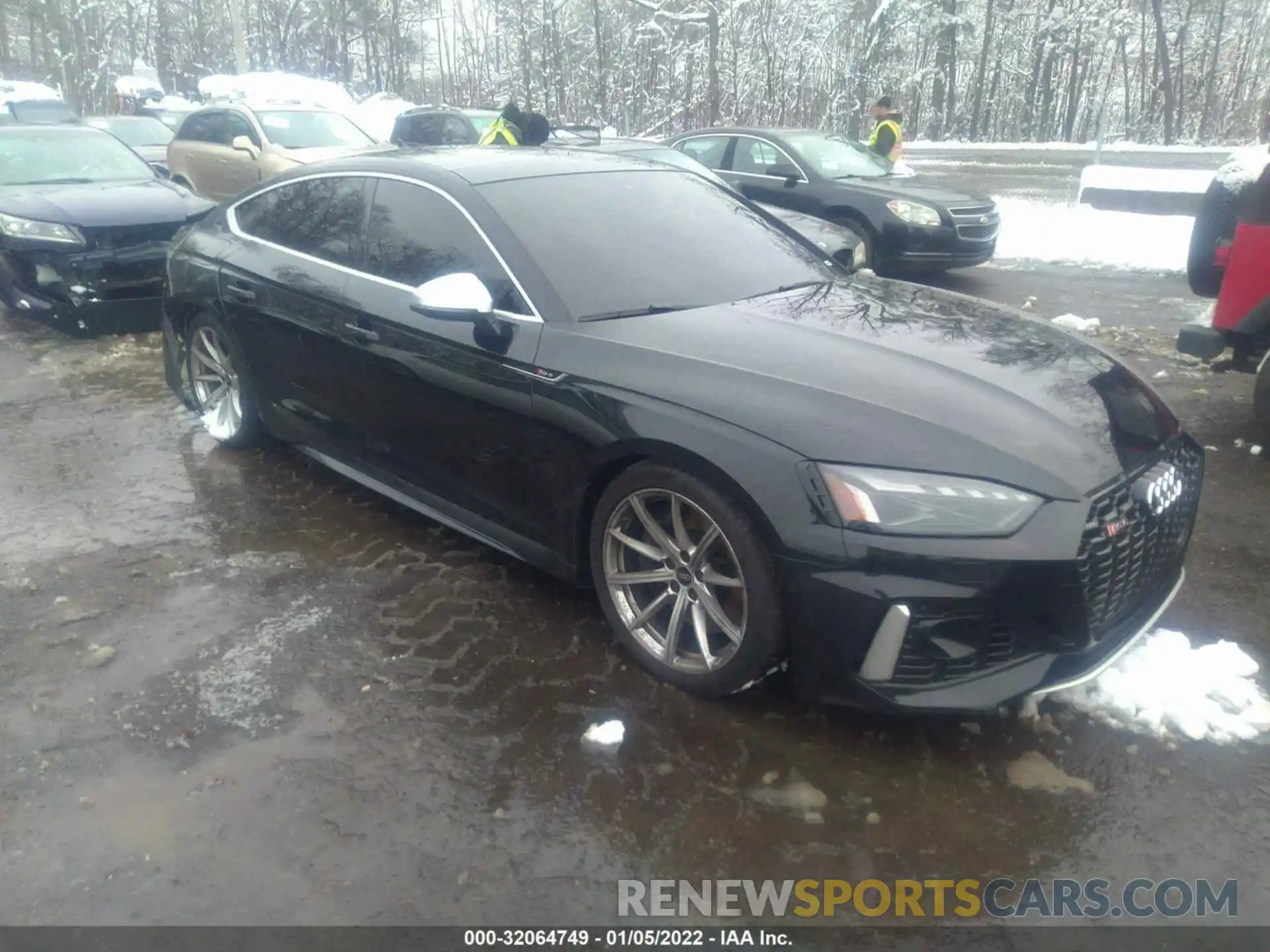 1 Фотография поврежденного автомобиля WUAAWCF57MA902199 AUDI RS 5 SPORTBACK 2021