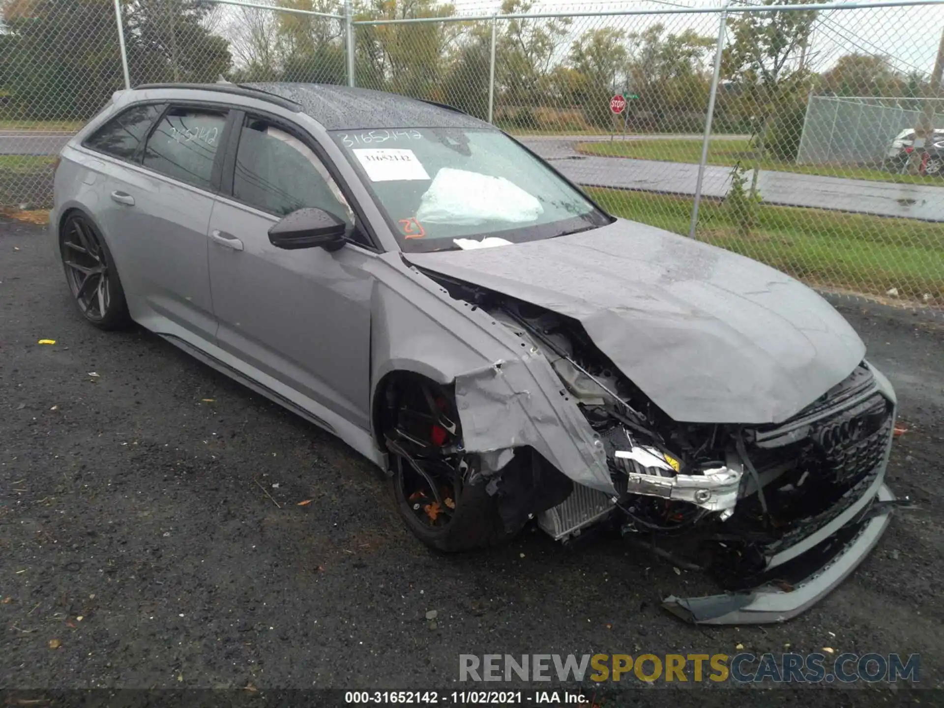 1 Photograph of a damaged car WUA1CBF23MN901357 AUDI RS 6 AVANT 2021