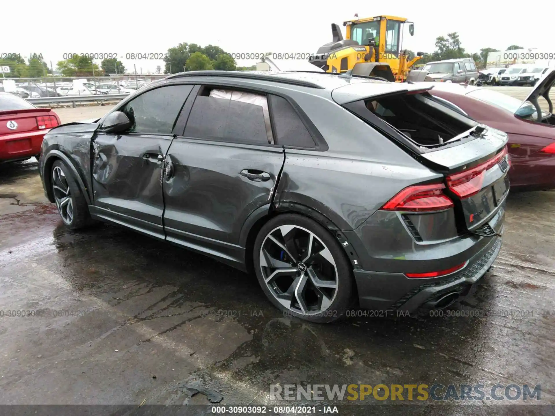 3 Фотография поврежденного автомобиля WU1ARBF11MD010155 AUDI RS Q8 2021