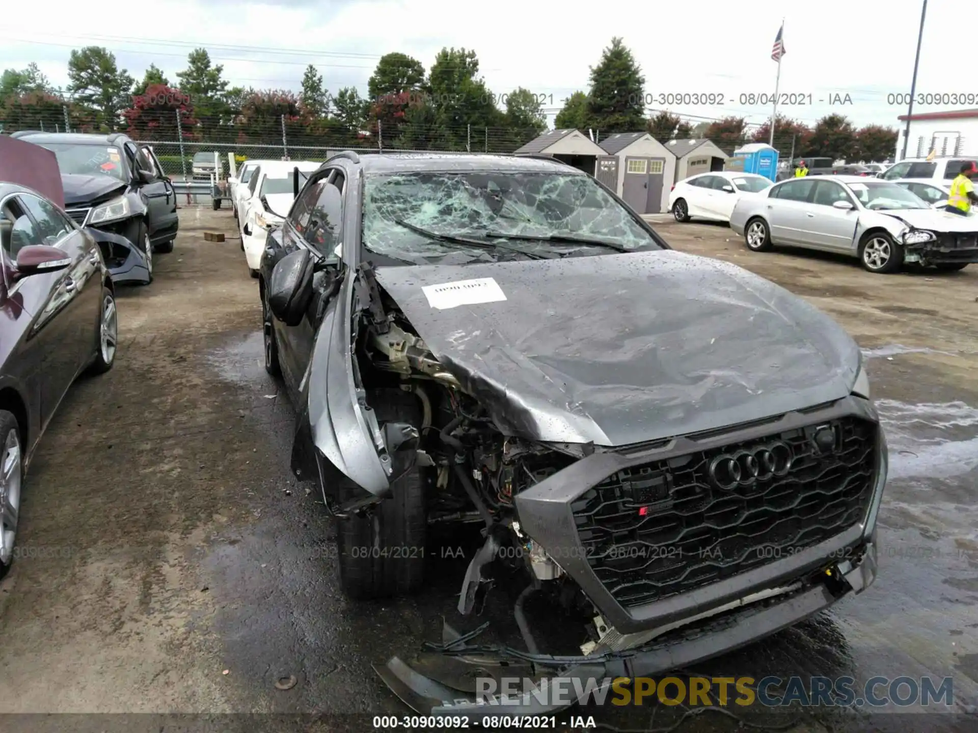 6 Photograph of a damaged car WU1ARBF11MD010155 AUDI RS Q8 2021