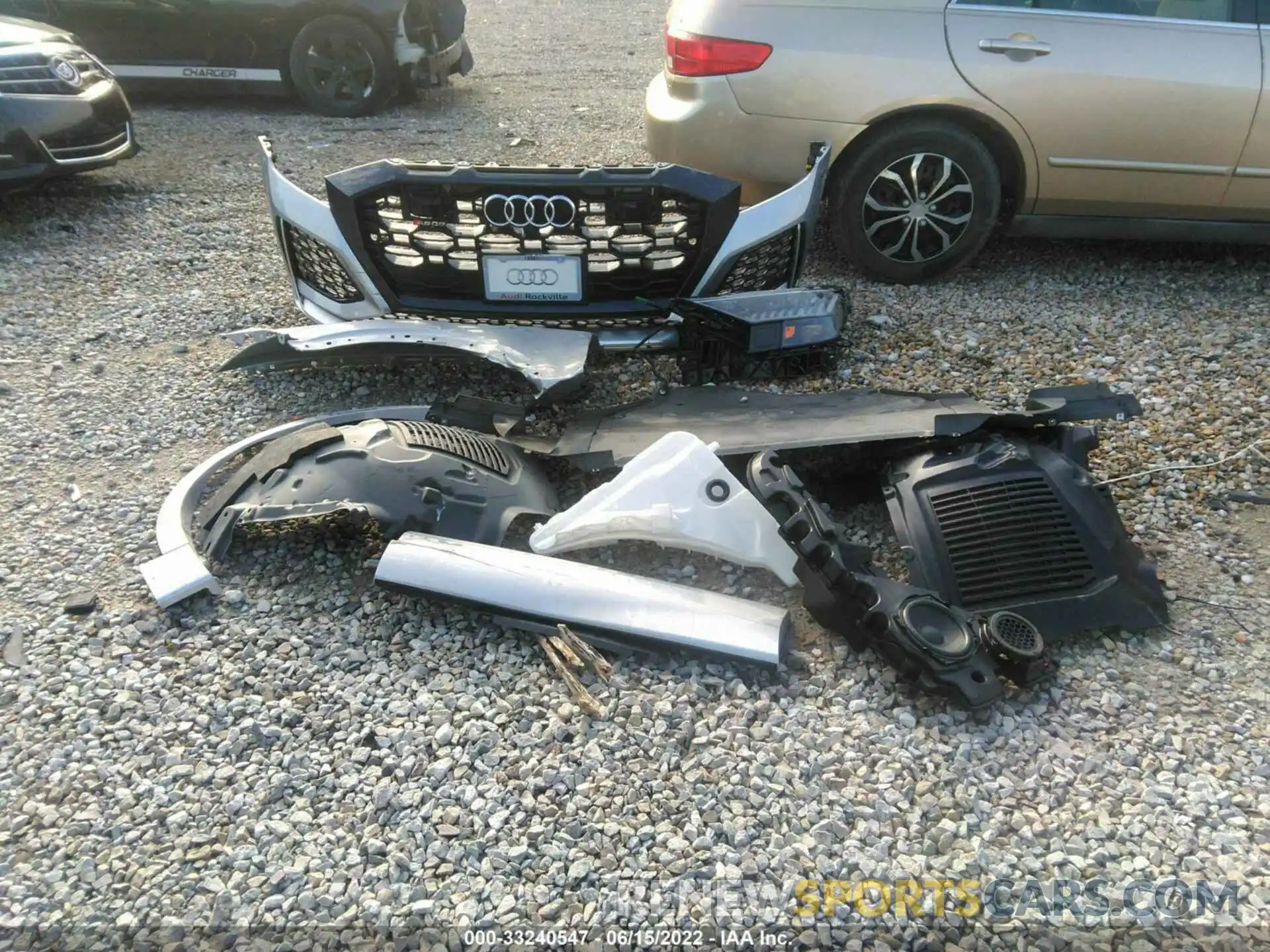 12 Photograph of a damaged car WU1ARBF10ND013145 AUDI RS Q8 2022