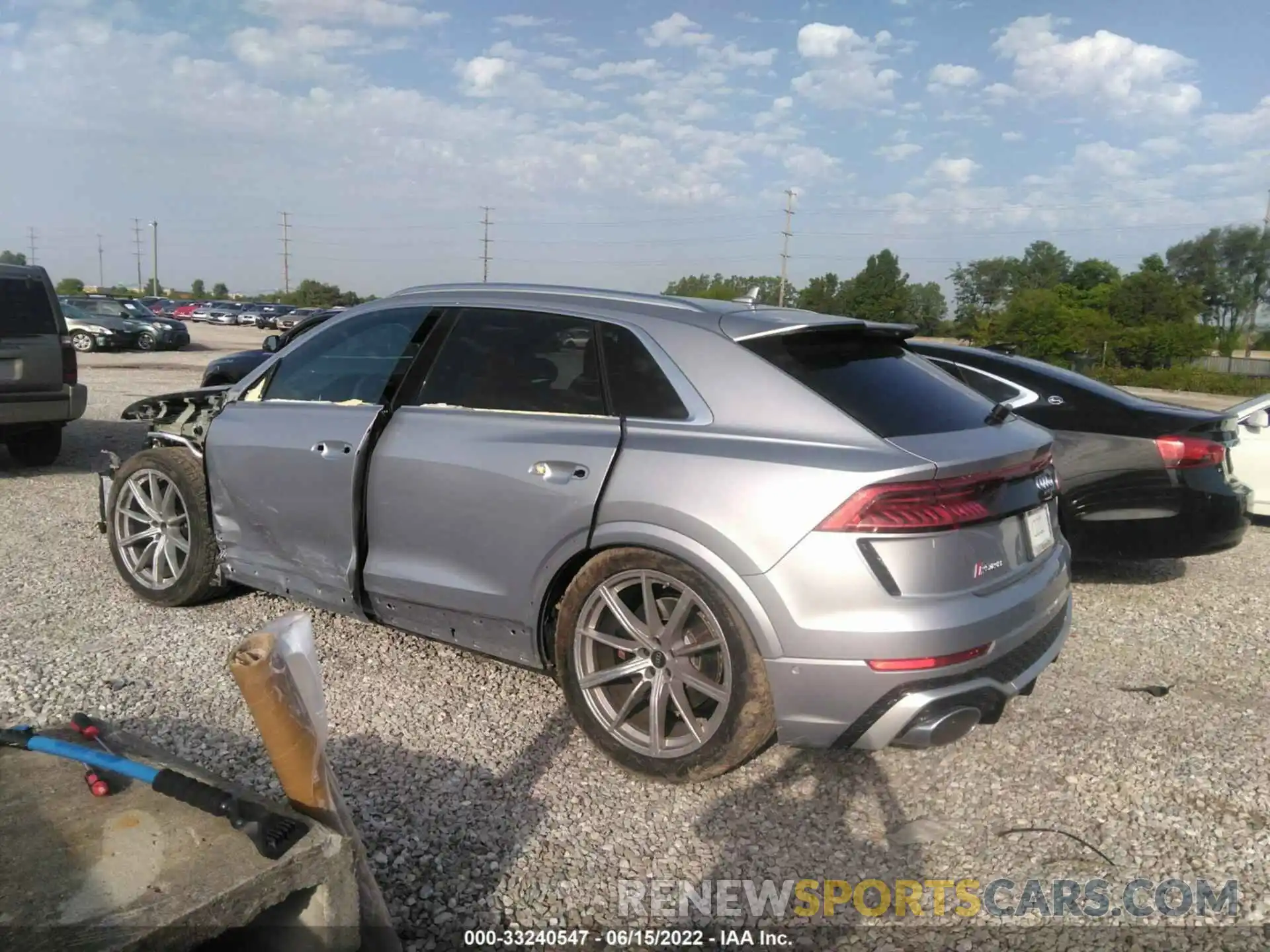 3 Фотография поврежденного автомобиля WU1ARBF10ND013145 AUDI RS Q8 2022