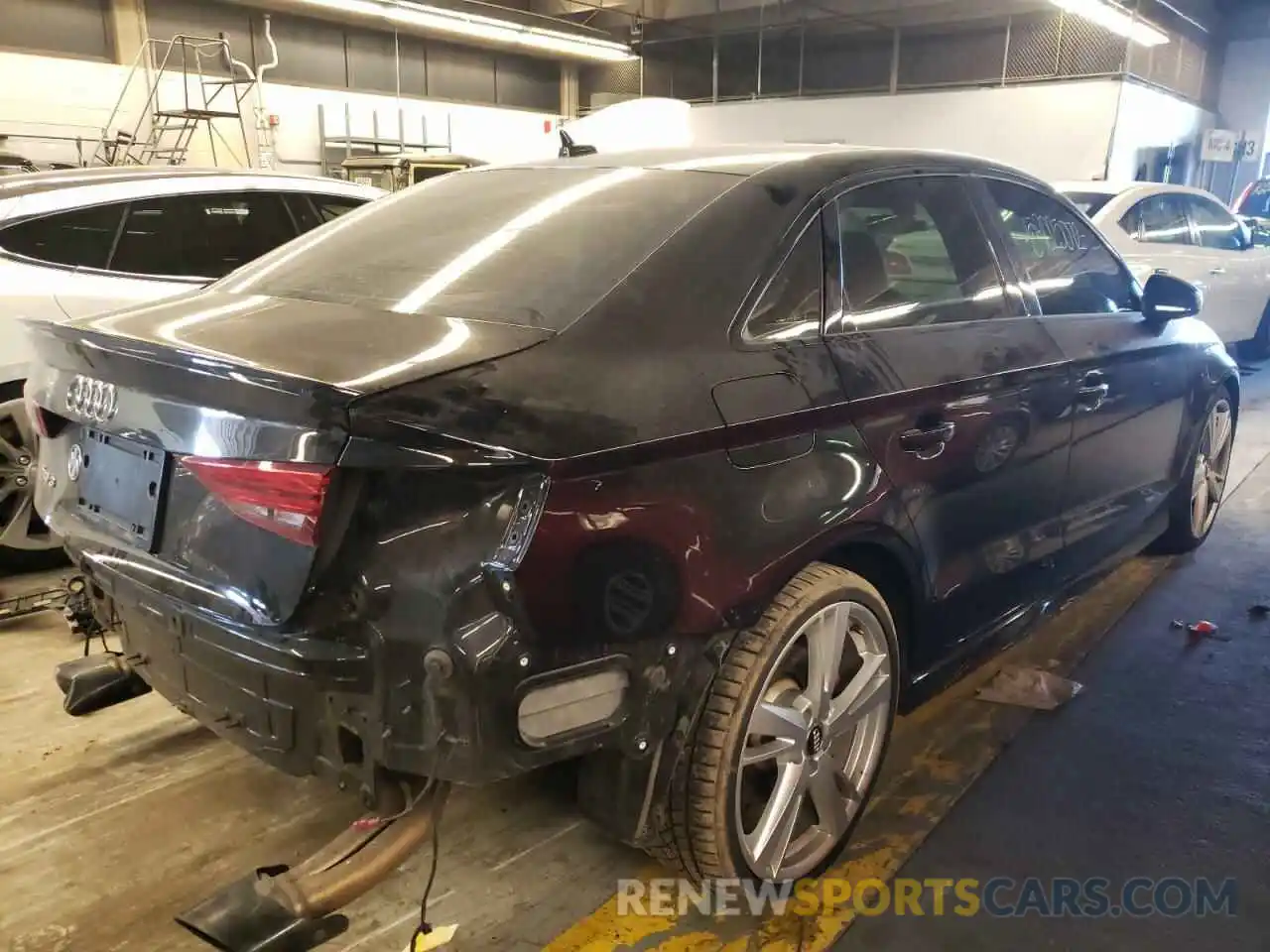 4 Photograph of a damaged car WUABWGFF1KA900014 AUDI RS3 2019