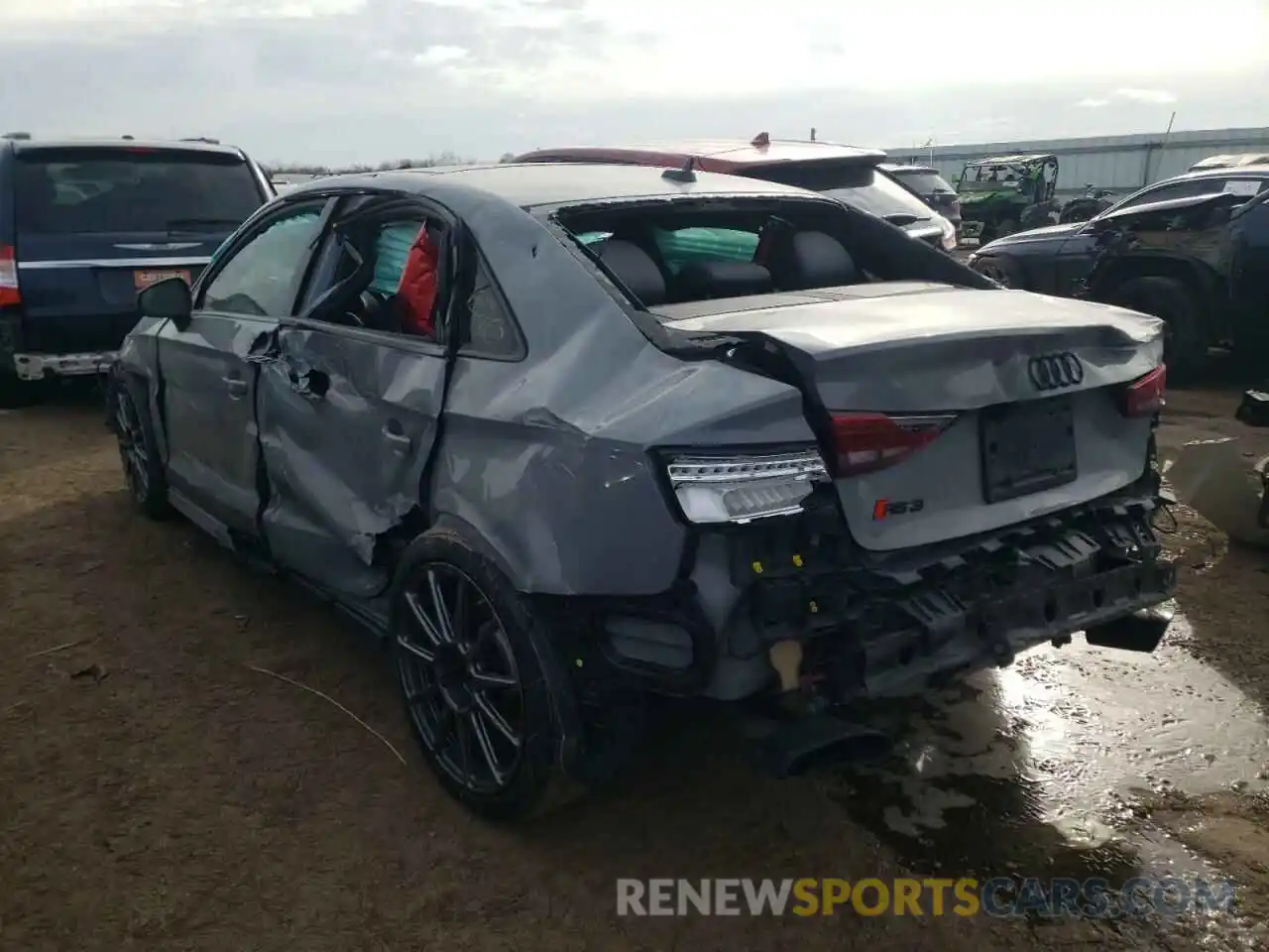 3 Photograph of a damaged car WUABWGFF2KA907179 AUDI RS3 2019