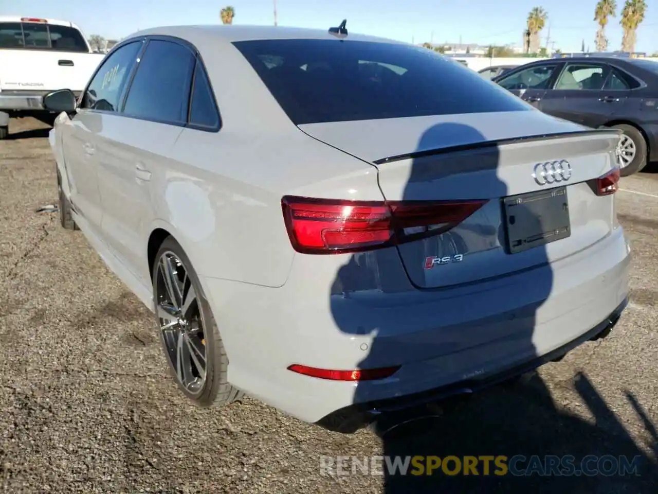 3 Photograph of a damaged car WUABWGFF9KA900486 AUDI RS3 2019