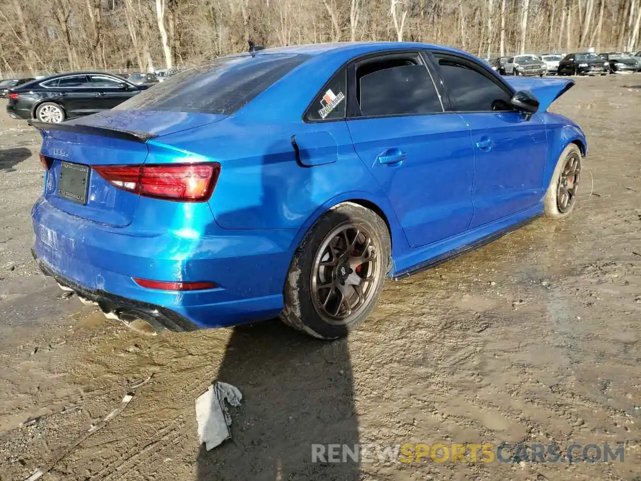 4 Фотография поврежденного автомобиля WUABWGFF9KA905056 AUDI RS3 2019