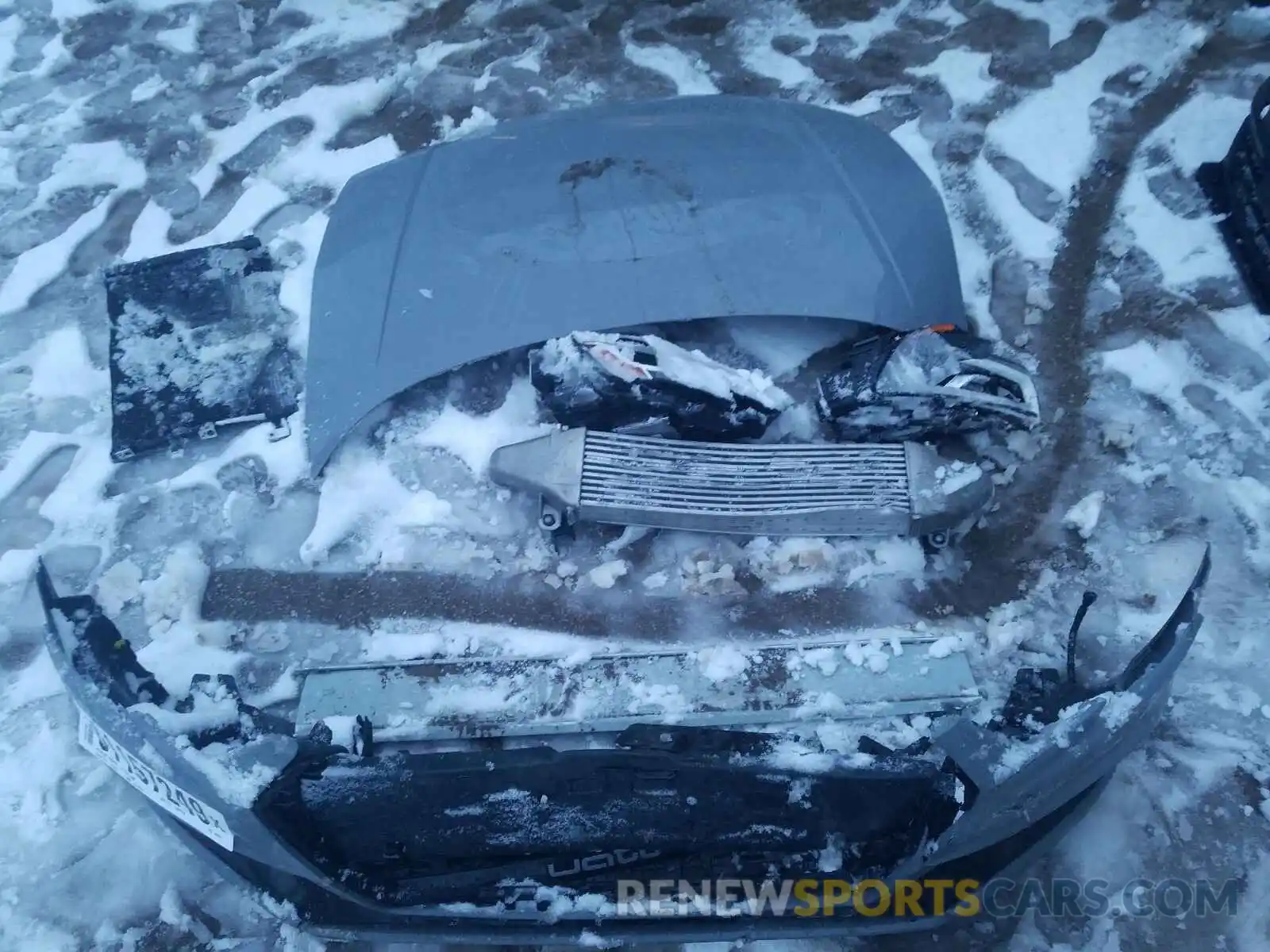9 Photograph of a damaged car WUABWHFF2KA903283 AUDI RS3 2019
