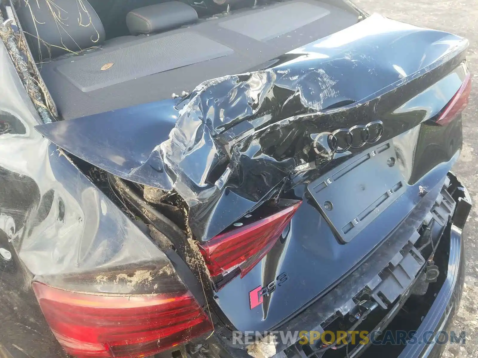 9 Photograph of a damaged car WUABWGFF6LA902861 AUDI RS3 2020