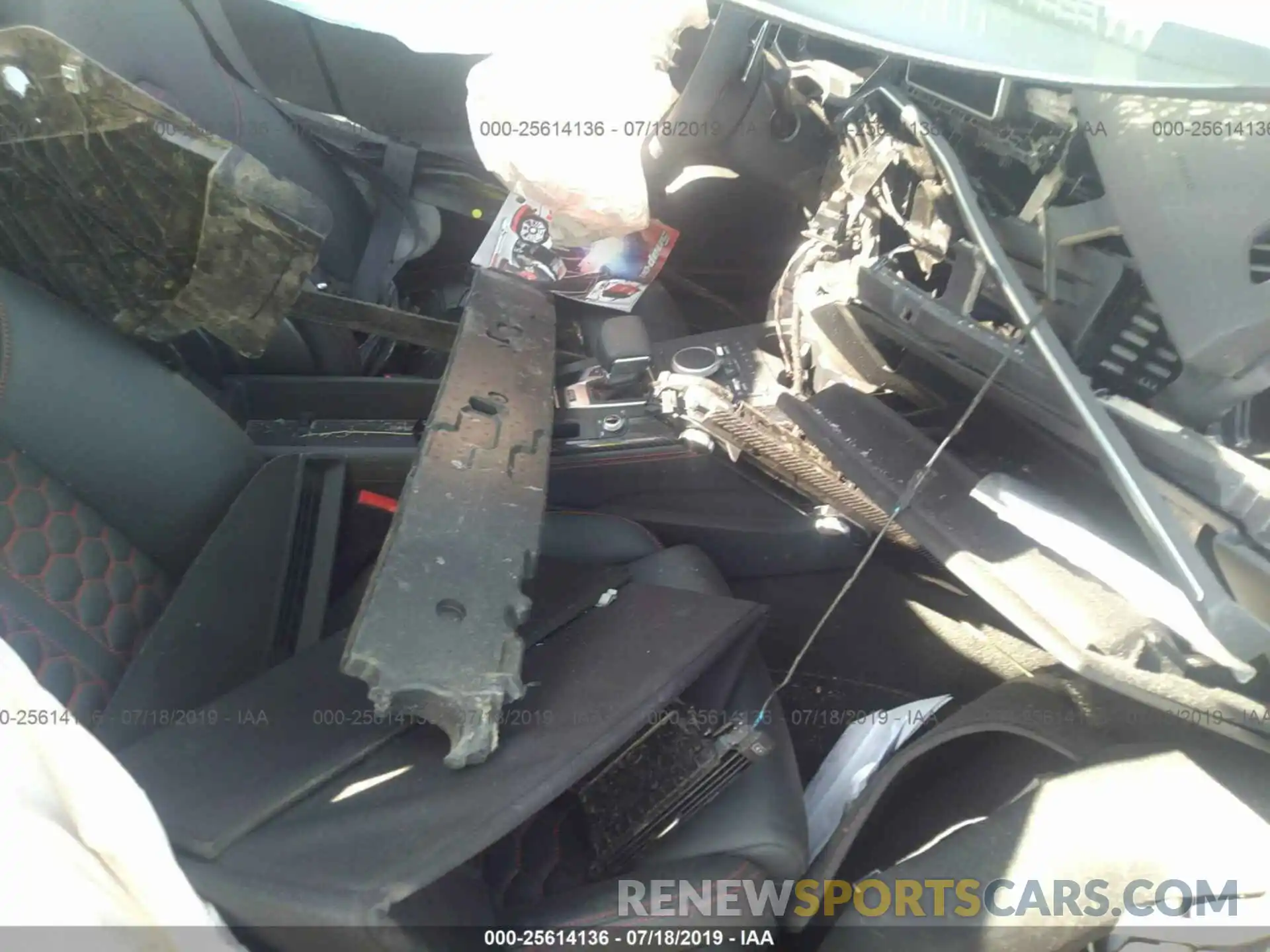 5 Photograph of a damaged car WUABWCF52KA901561 AUDI RS5 2019