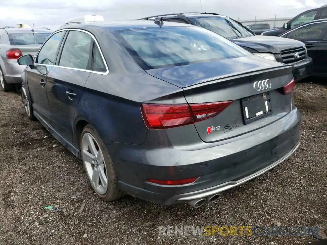 3 Фотография поврежденного автомобиля WAUB1GFF0K1024173 AUDI S3 2019