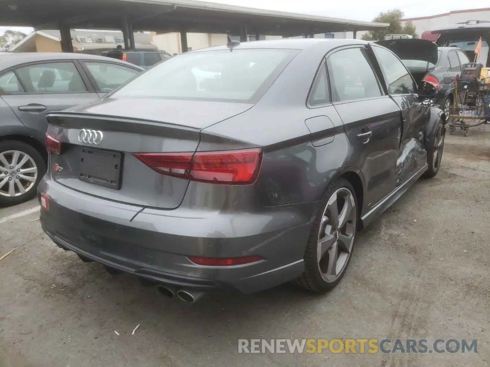 4 Фотография поврежденного автомобиля WAUB1GFF6KA078092 AUDI S3 2019