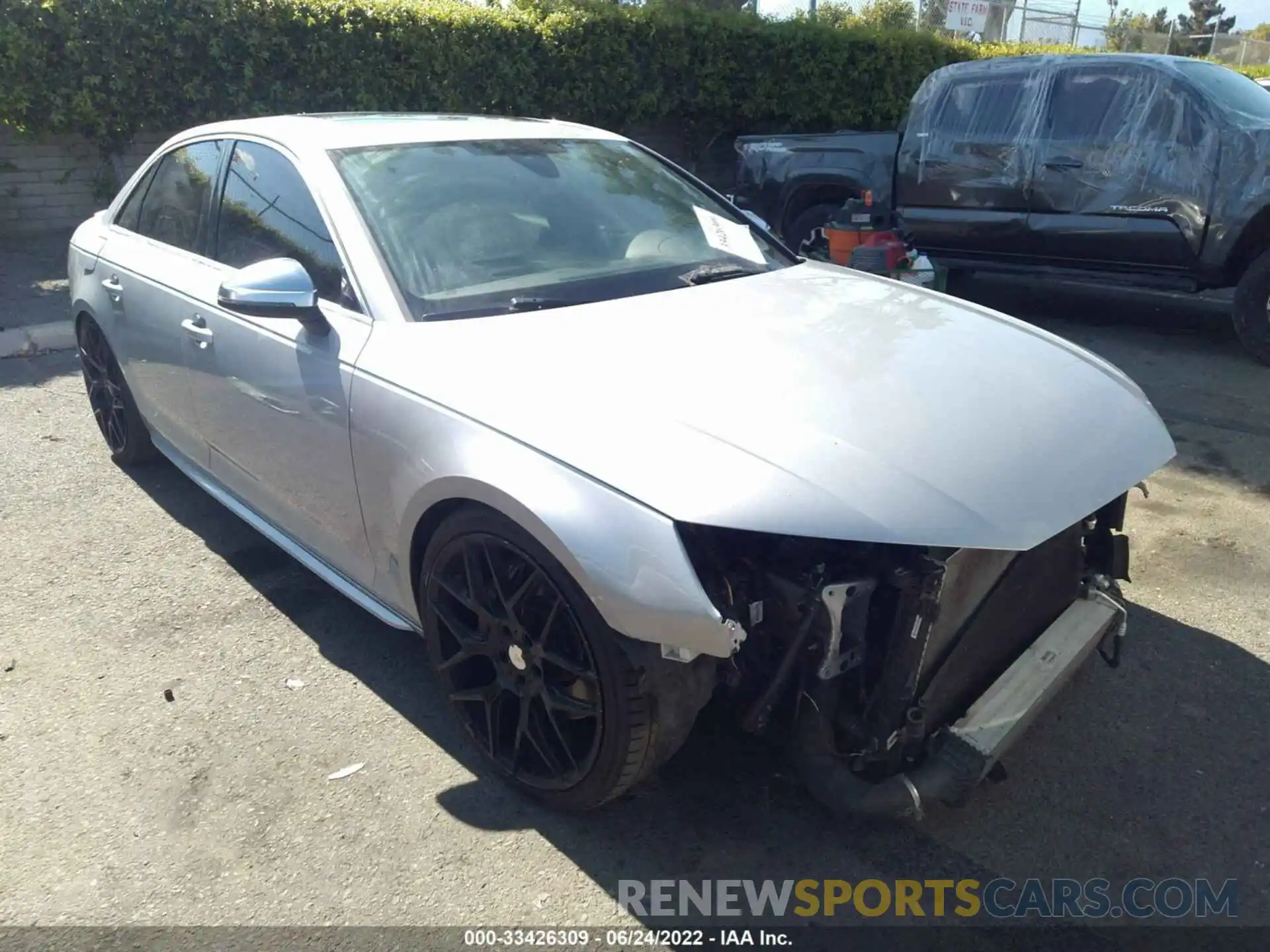 1 Photograph of a damaged car WAUA4AF47KA001651 AUDI S4 2019