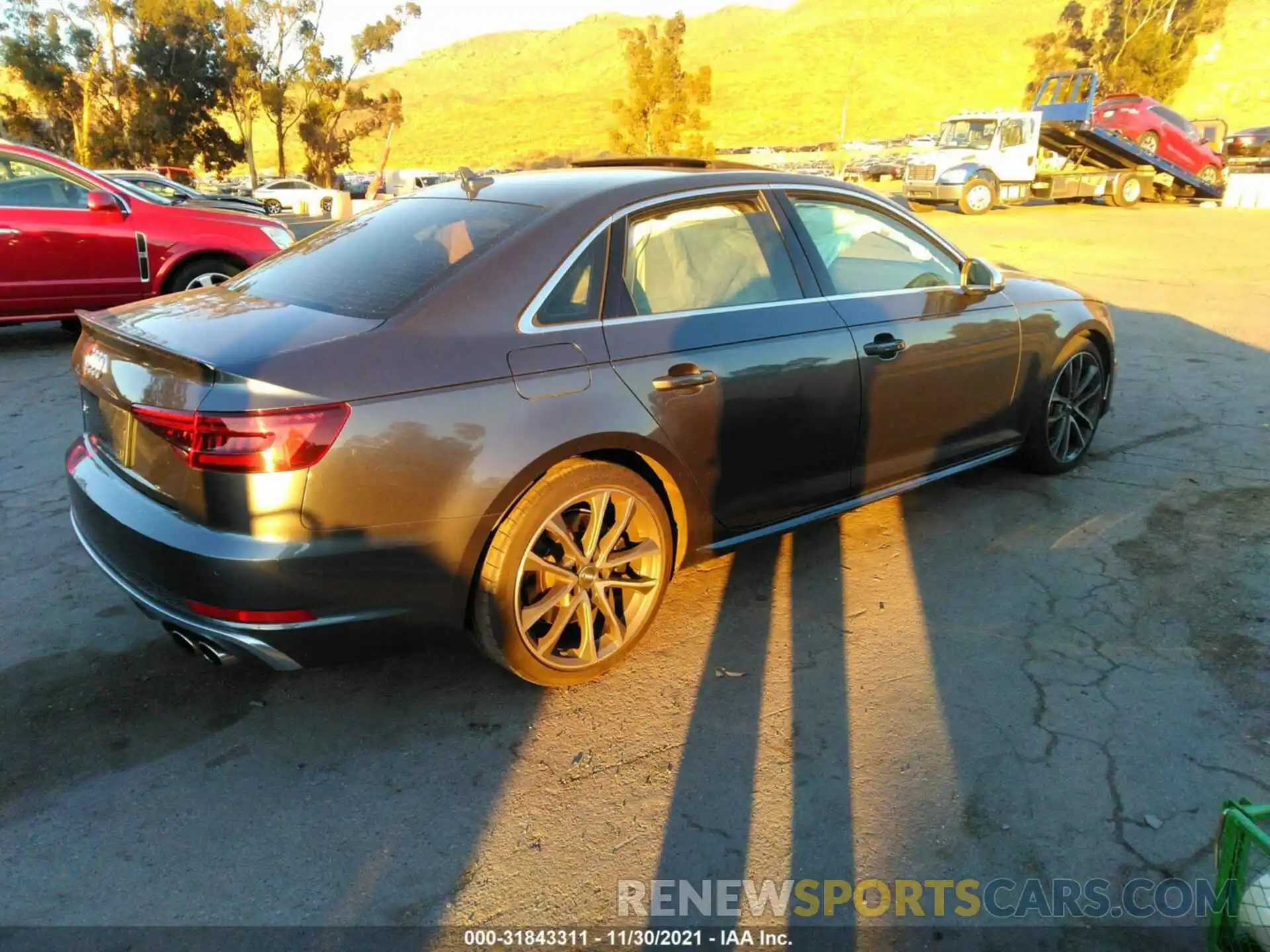 4 Photograph of a damaged car WAUB4AF40KA005383 AUDI S4 2019