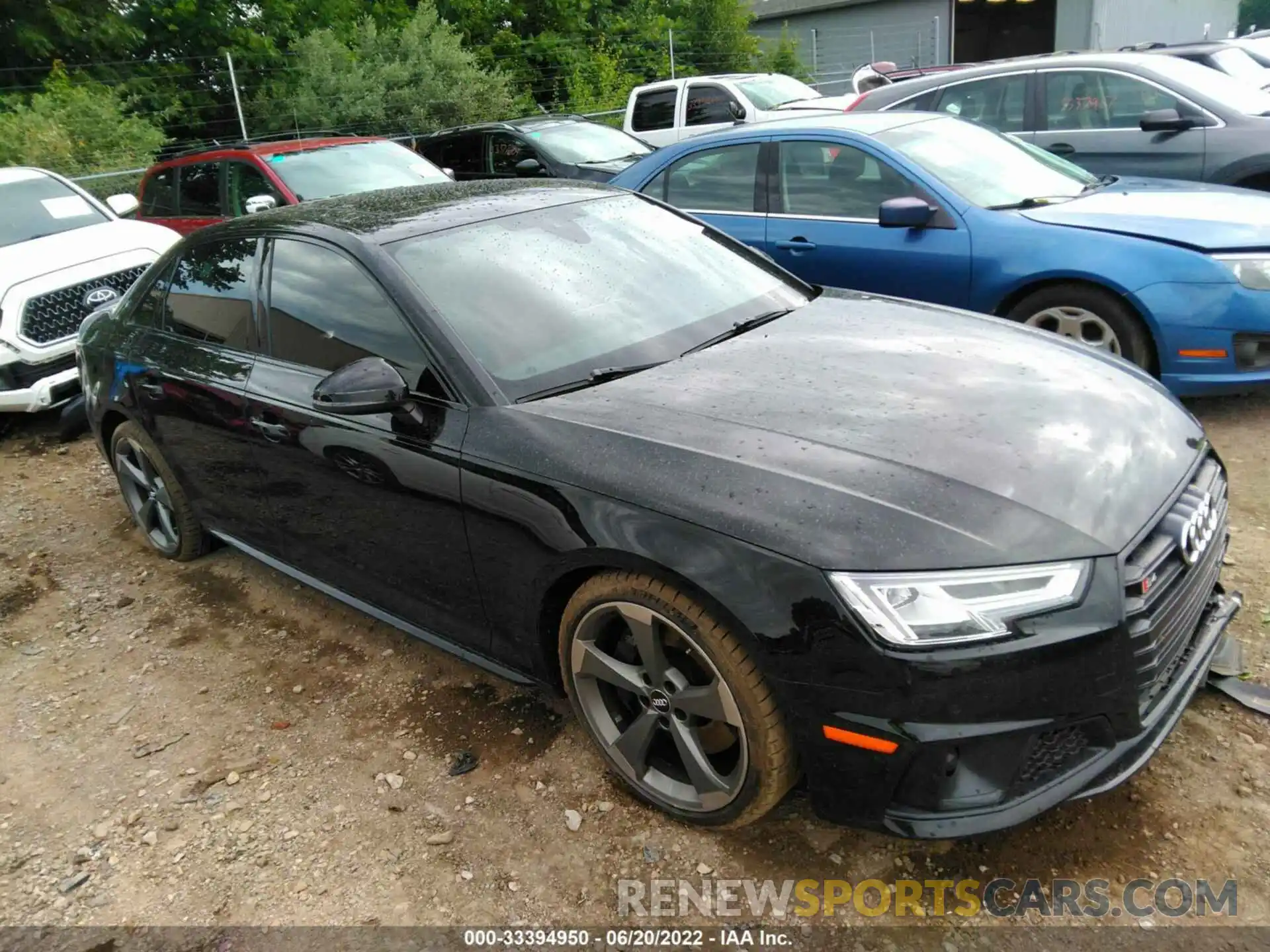 1 Photograph of a damaged car WAUB4AF42KA109986 AUDI S4 2019