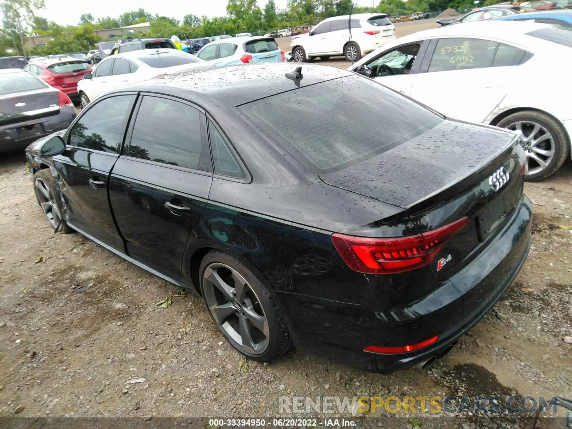 3 Фотография поврежденного автомобиля WAUB4AF42KA109986 AUDI S4 2019