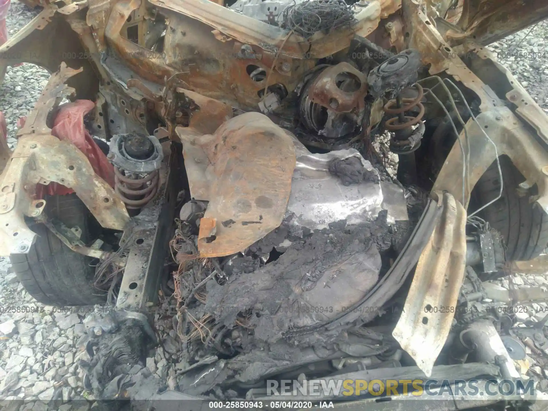 10 Photograph of a damaged car WAUB4AF43KA025434 AUDI S4 2019