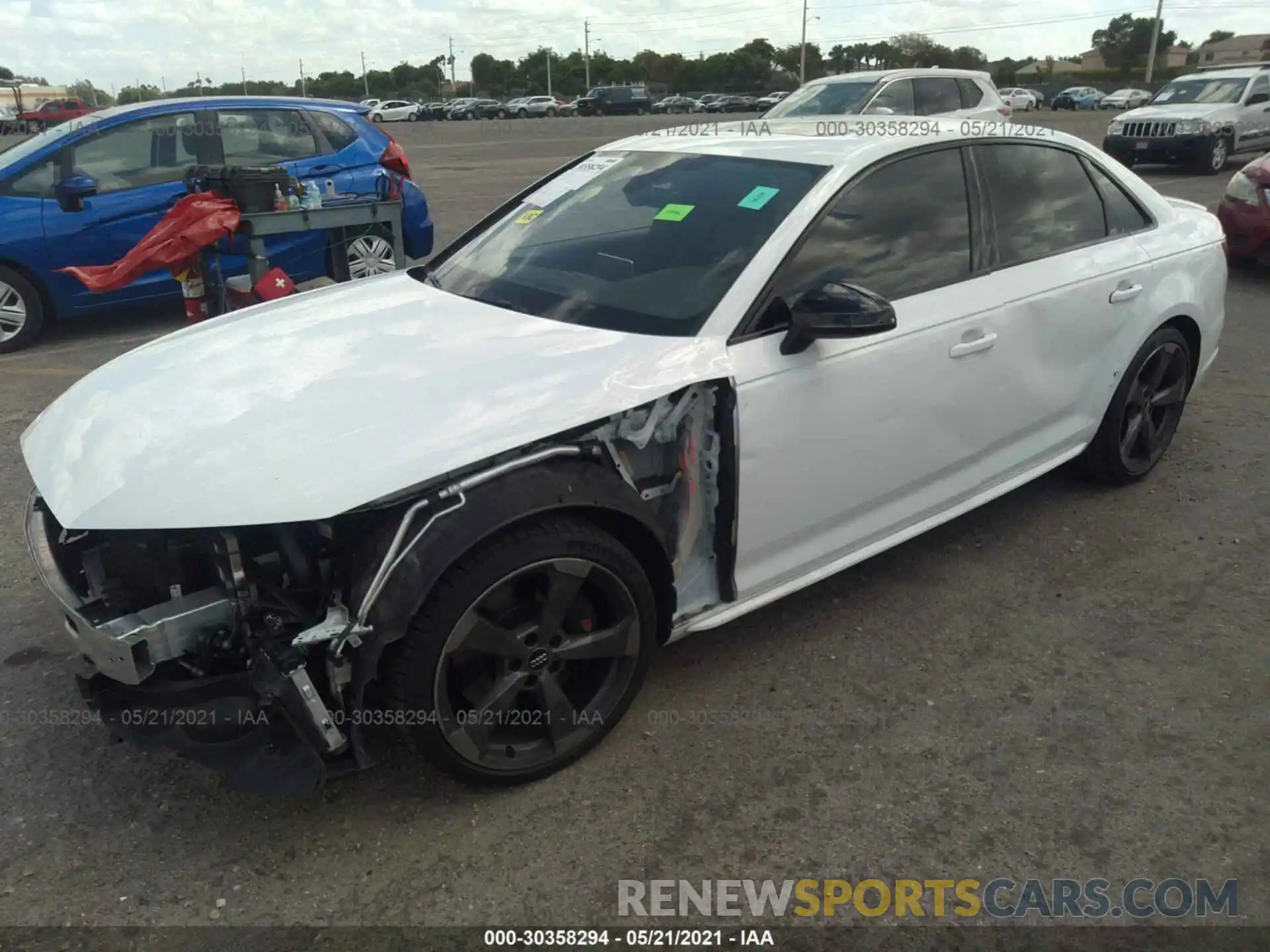 2 Photograph of a damaged car WAUB4AF46KA001824 AUDI S4 2019