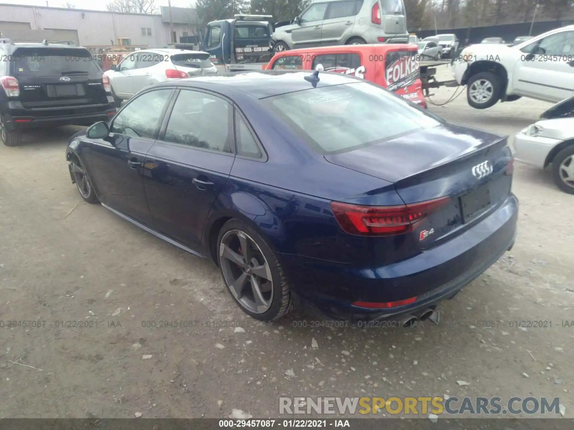 3 Фотография поврежденного автомобиля WAUB4AF46KA119064 AUDI S4 2019