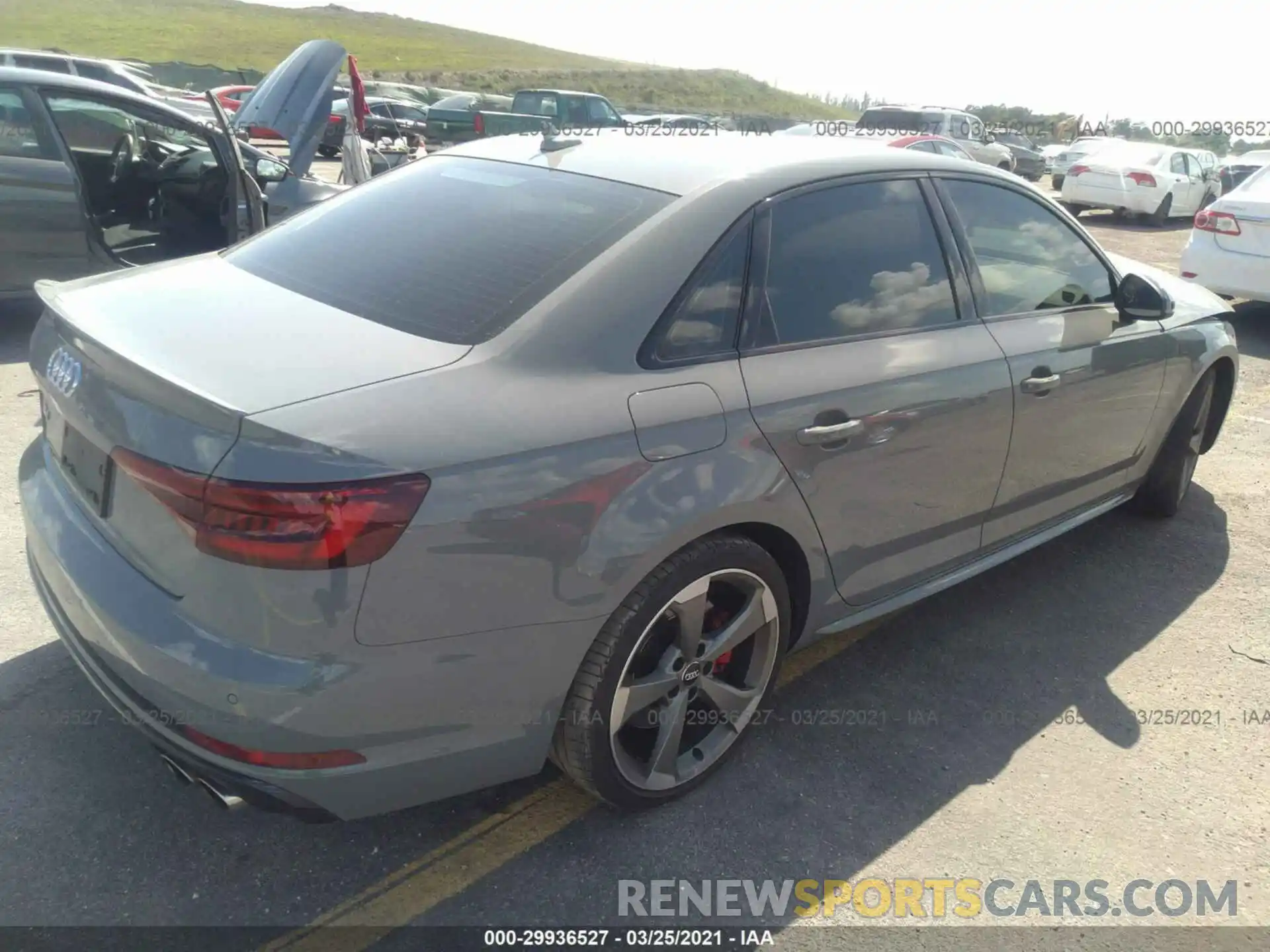 4 Photograph of a damaged car WAUB4AF47KA008619 AUDI S4 2019