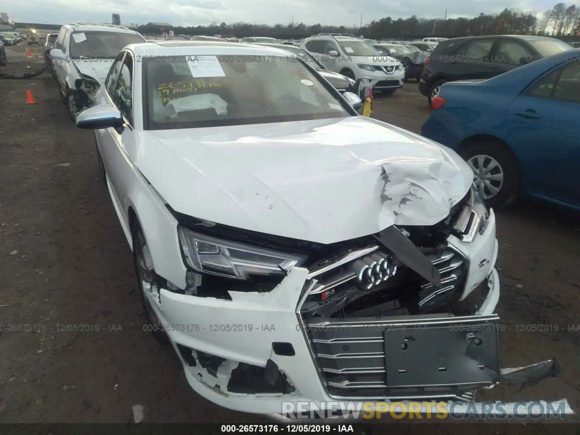 6 Photograph of a damaged car WAUB4AF47KA031060 AUDI S4 2019