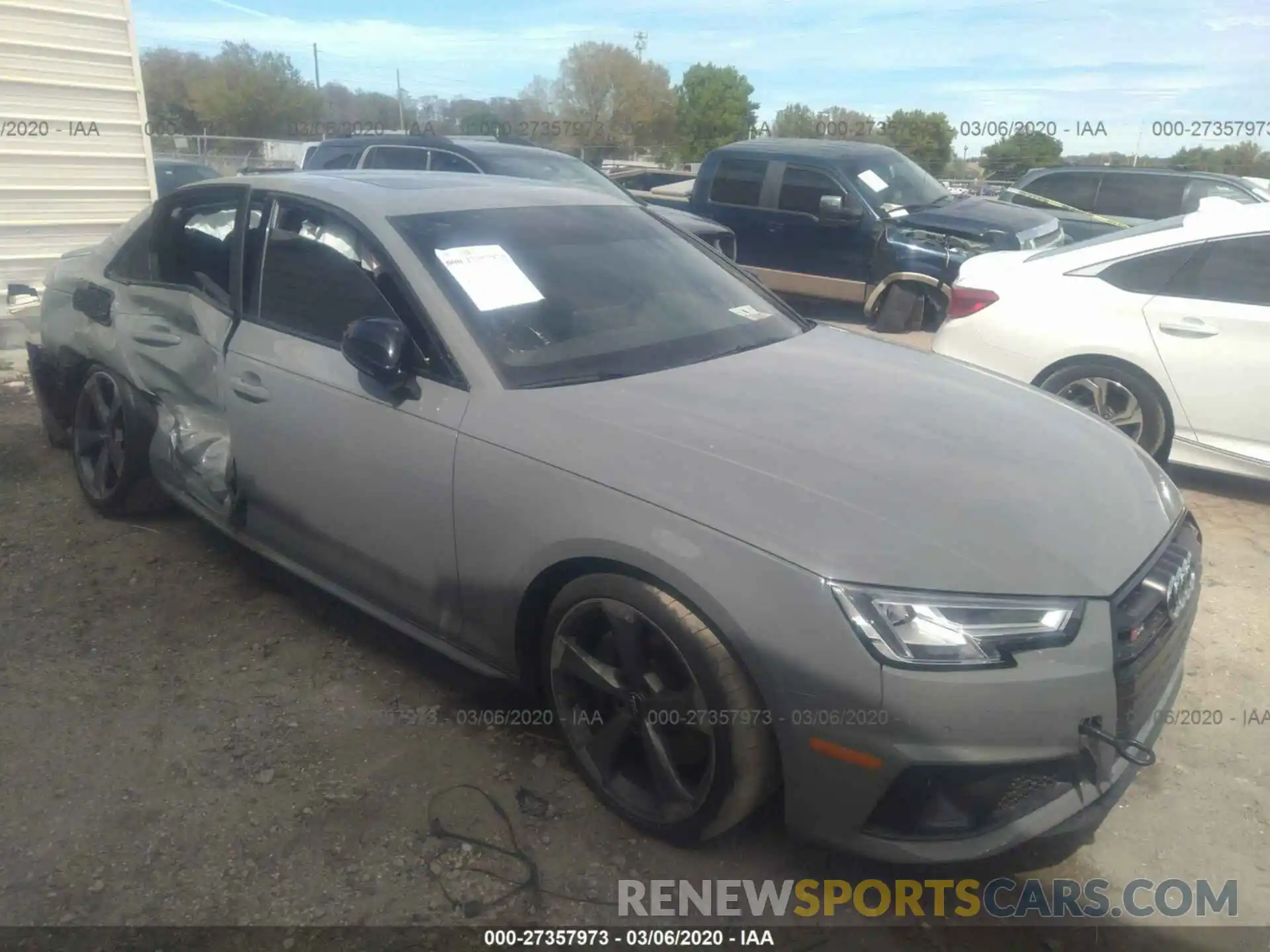 1 Photograph of a damaged car WAUB4AF47KA105786 AUDI S4 2019