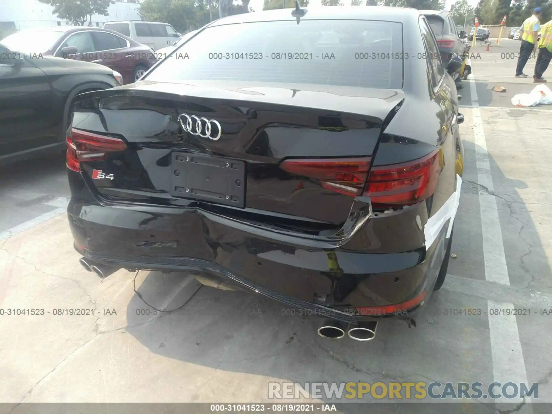 6 Photograph of a damaged car WAUB4AF48KA006782 AUDI S4 2019