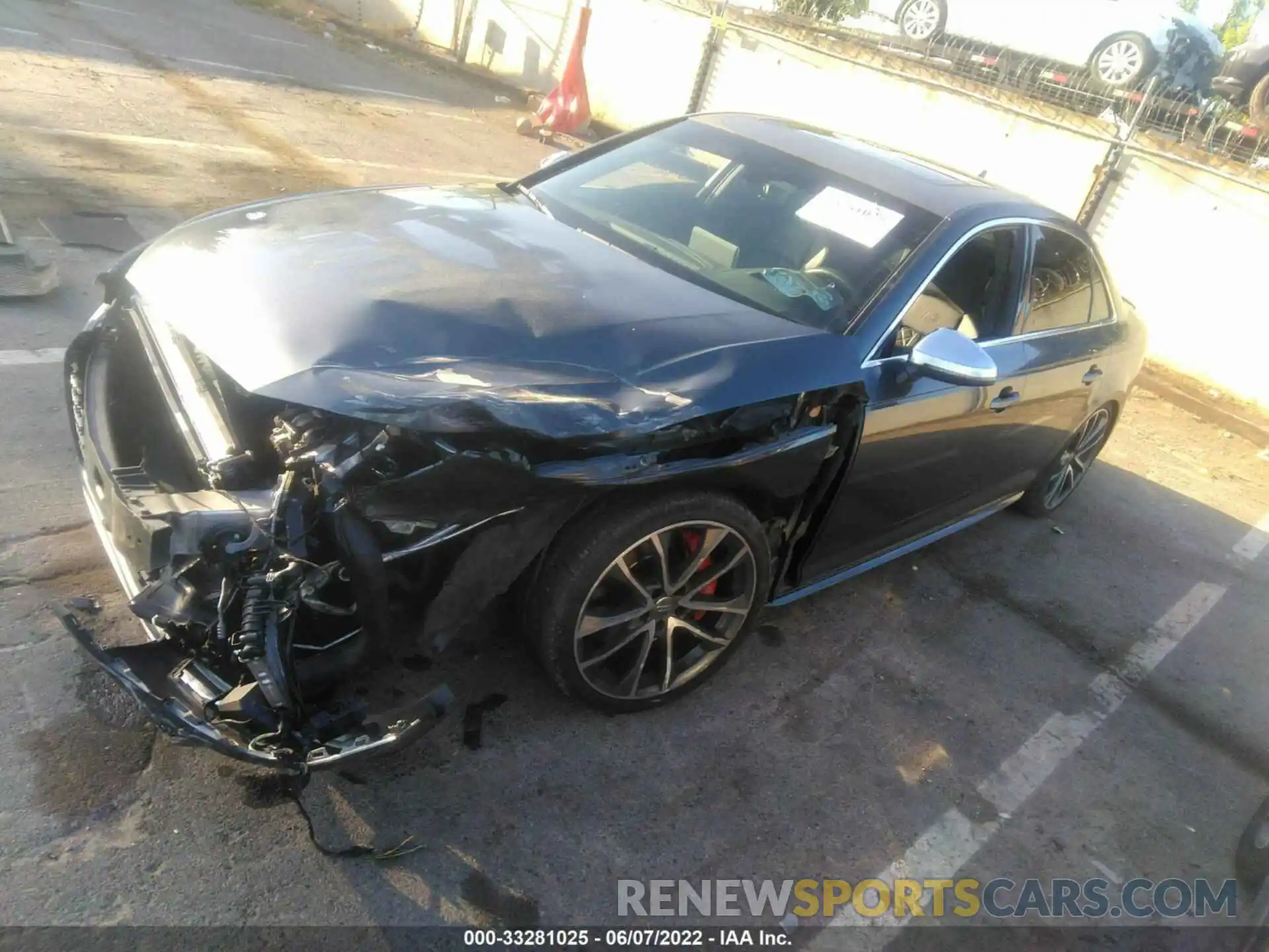 2 Photograph of a damaged car WAUB4AF48KA006975 AUDI S4 2019