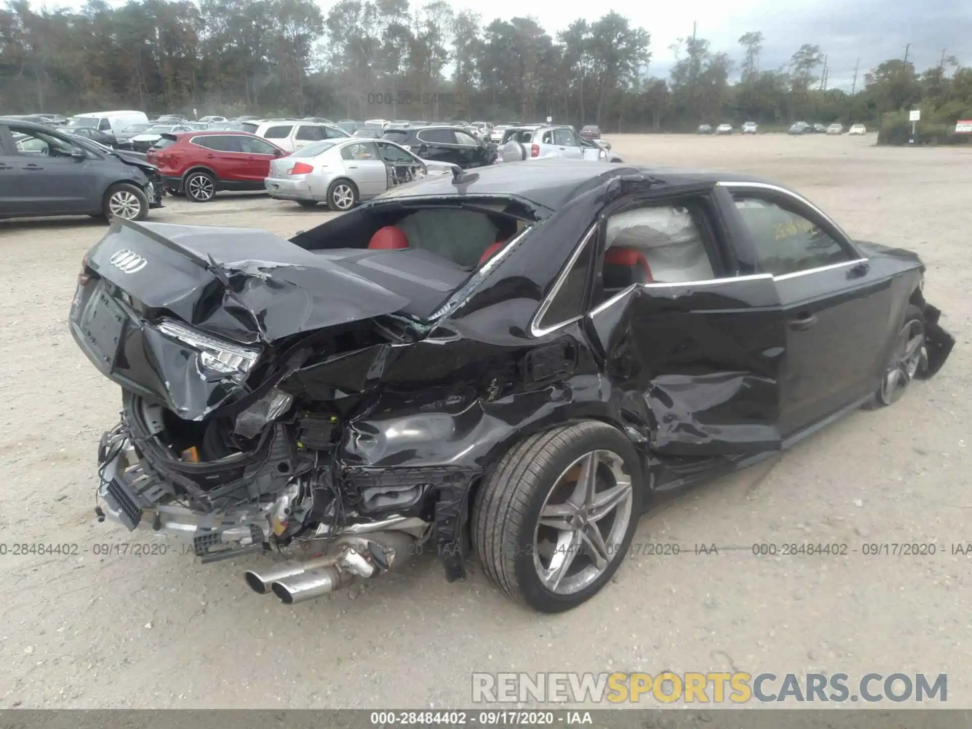 4 Photograph of a damaged car WAUB4AF4XKA115244 AUDI S4 2019