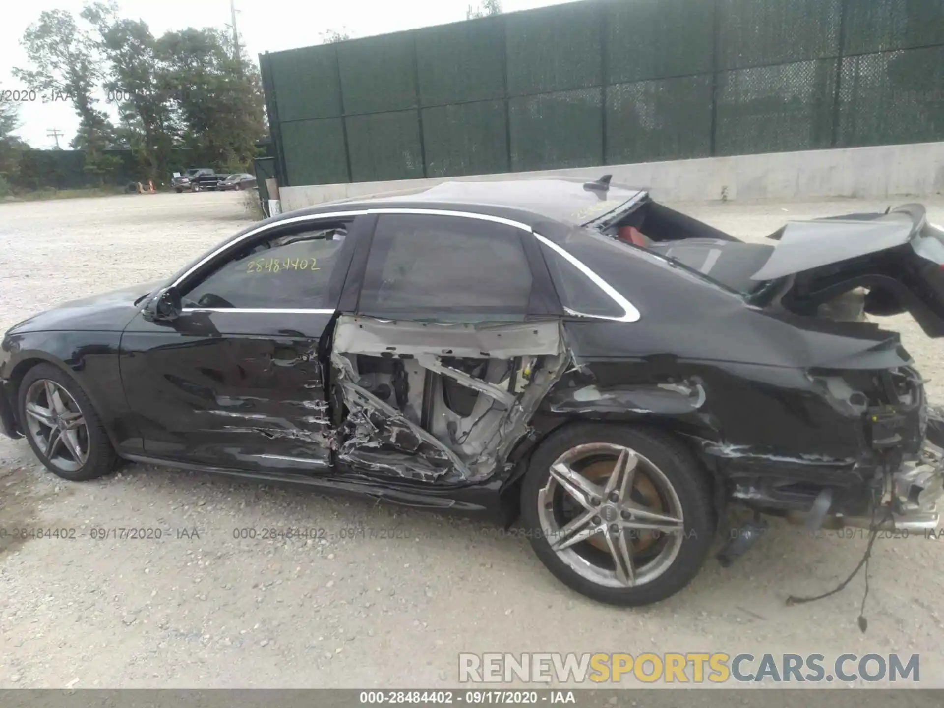 6 Photograph of a damaged car WAUB4AF4XKA115244 AUDI S4 2019